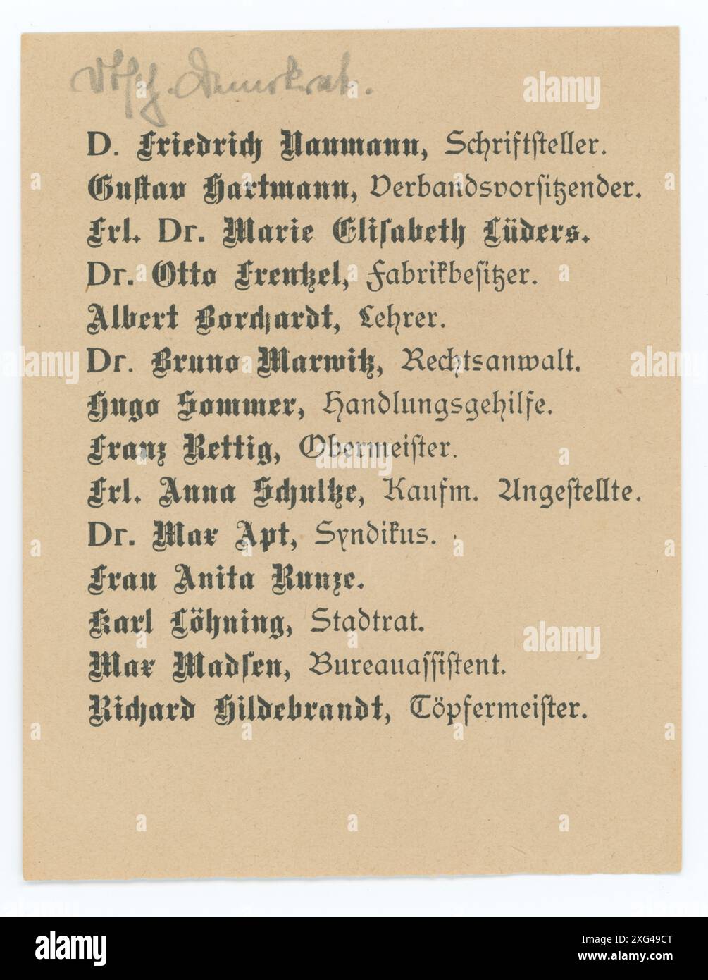 Stimmzettel/ Wahlzettel der Reichstagswahl 1920 - die Reichstagswahl vom 6. Juni 1920 war die zweite Wahl während der Weimarer Republik und die erste zu einem regulären Deutschen Reichstag. Die Bundestagswahl 1920 fand am 6. Juni 1920 zur Wahl des ersten Reichstags der Weimarer Republik statt. Sie folgte der im Januar 1919 gewählten Weimarer Nationalversammlung, die die republikanische Verfassung ausgearbeitet und ratifiziert hatte. Stockfoto