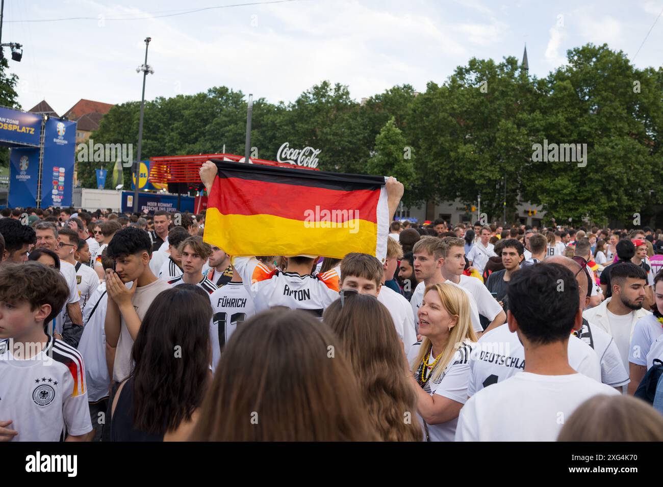 Die deutsche Nationalmannschaft verlässt das Turnier zur EURO 2024. Stuttgart, Deutschland, 5. Juli 2024. Fans der deutschen Nationalmannschaft. Stockfoto