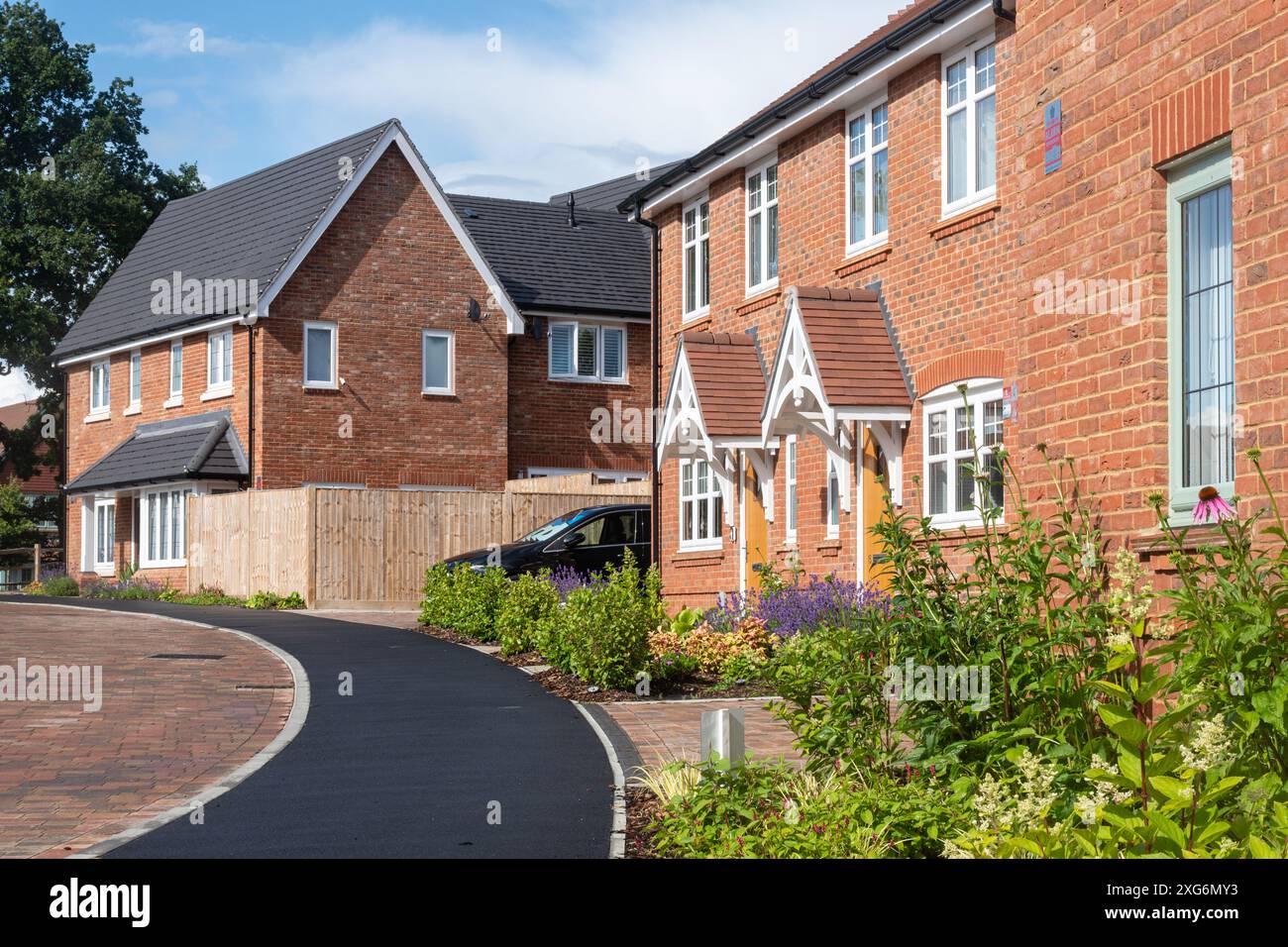 Hareshill, eine neue Wohnsiedlung in Crookham Village, Hampshire, England, Großbritannien Stockfoto