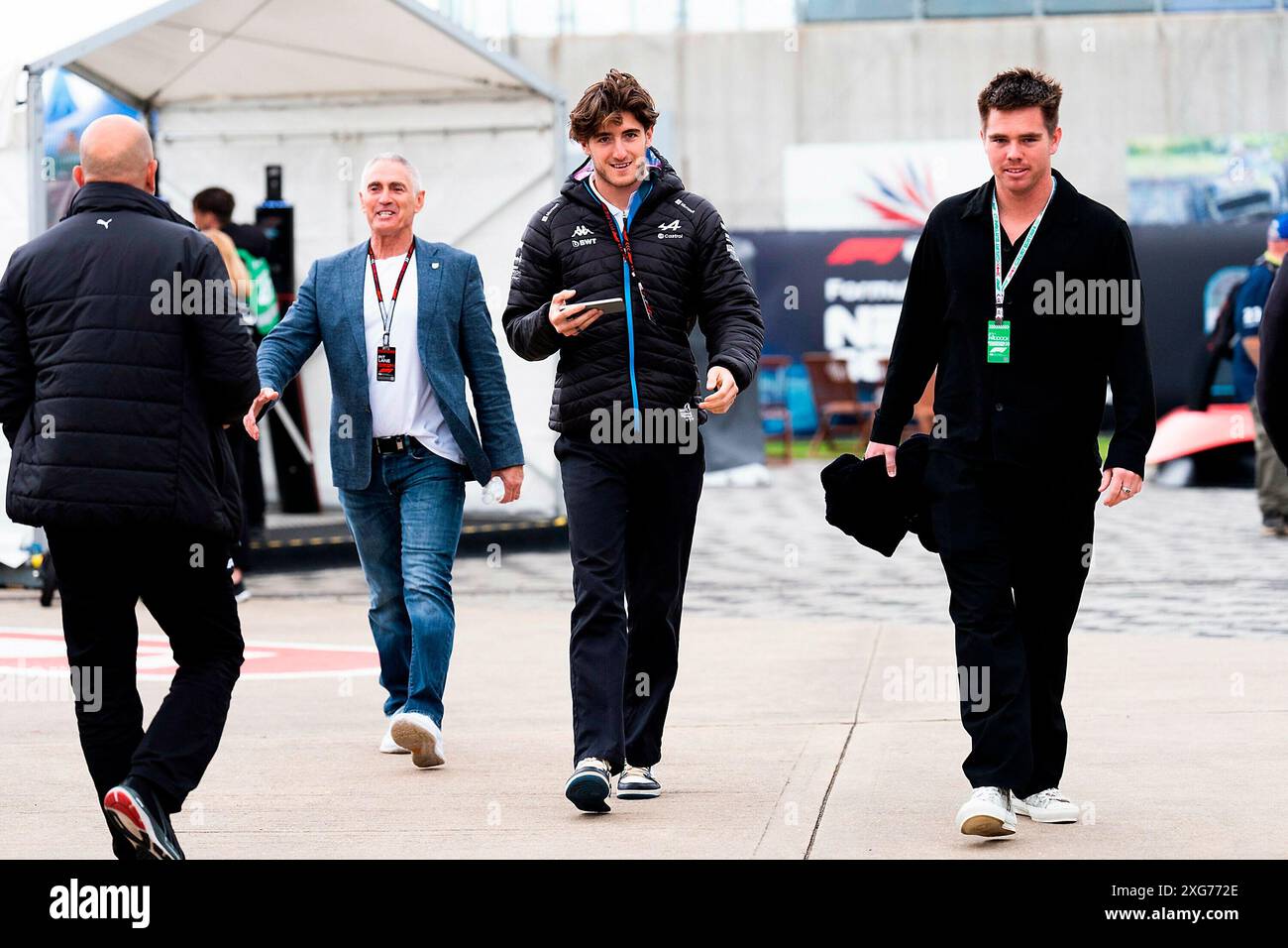 07.07.2024, Silverstone Circuit, Silverstone, FORMEL 1 QATAR AIRWAYS BRITISH GRAND PRIX 2024, im Bild Formel-2-Pilot Jack Doohan mit seinem Vater Mick Stockfoto