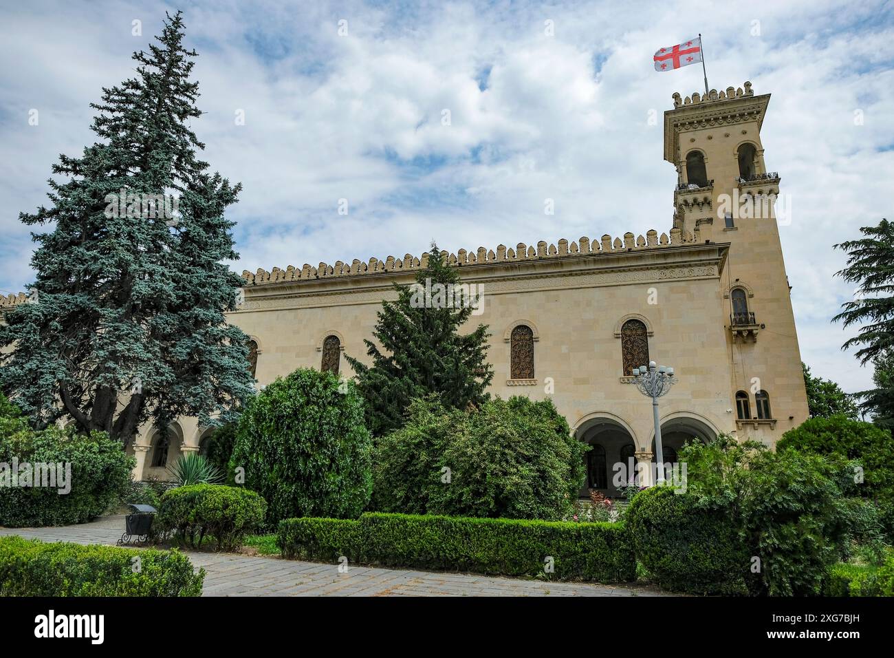 Gori, Georgien - 3. Juli 2024: Das Joseph Stalin Museum, das dem Leben von Joseph Stalin gewidmet ist, befindet sich in Gori, Georgien. Stockfoto