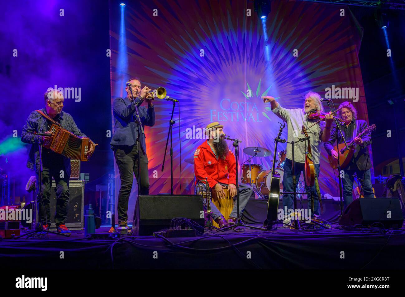 Handshow mit Track Dogs, Costa Music Festival, Ibiza, Spanien Stockfoto
