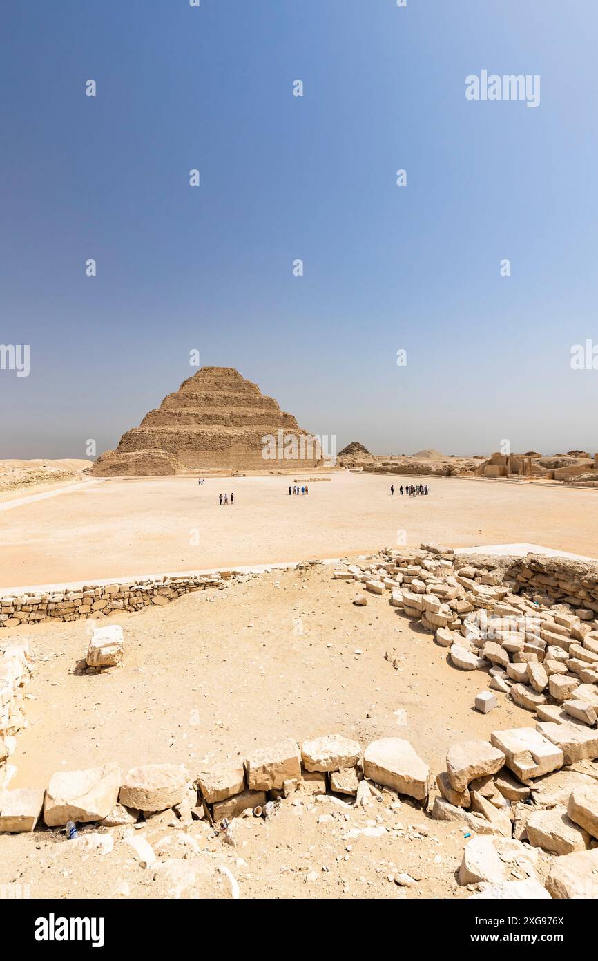 Sakkara (Sakkara), Stufenpyramide von Djoser (Djeser, Zoser), Westufer des Nils, Gizeh, Ägypten, Nordafrika, Afrika Stockfoto