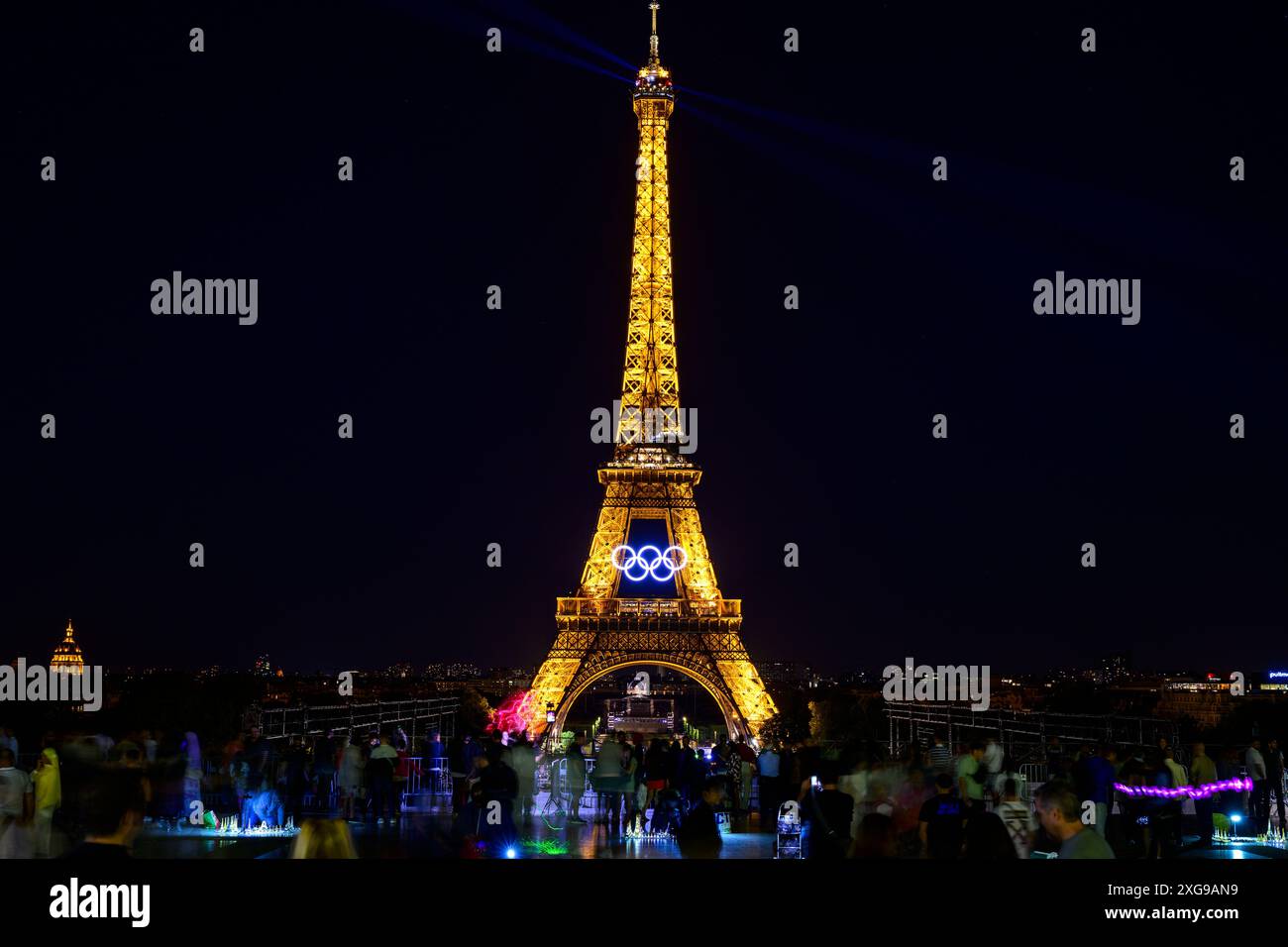 Eiffelturm in der Nacht, Paris Stockfoto