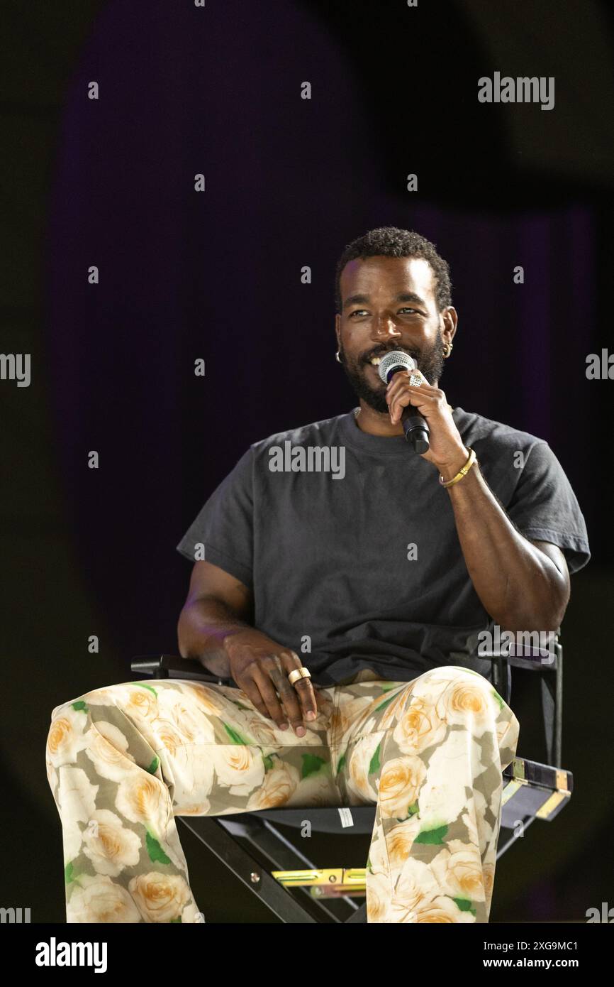 New Orleans, Usa. Juli 2024. Luke James spricht beim 30. ESSENCE Festival of Culture™, das von Coca-Cola® am 7. Juli 2024 im Ernest N. Morial Convention Center in New Orleans, Louisiana, veranstaltet wird. (Foto: Jay Wiggins/SIPA USA) Credit: SIPA USA/Alamy Live News Stockfoto