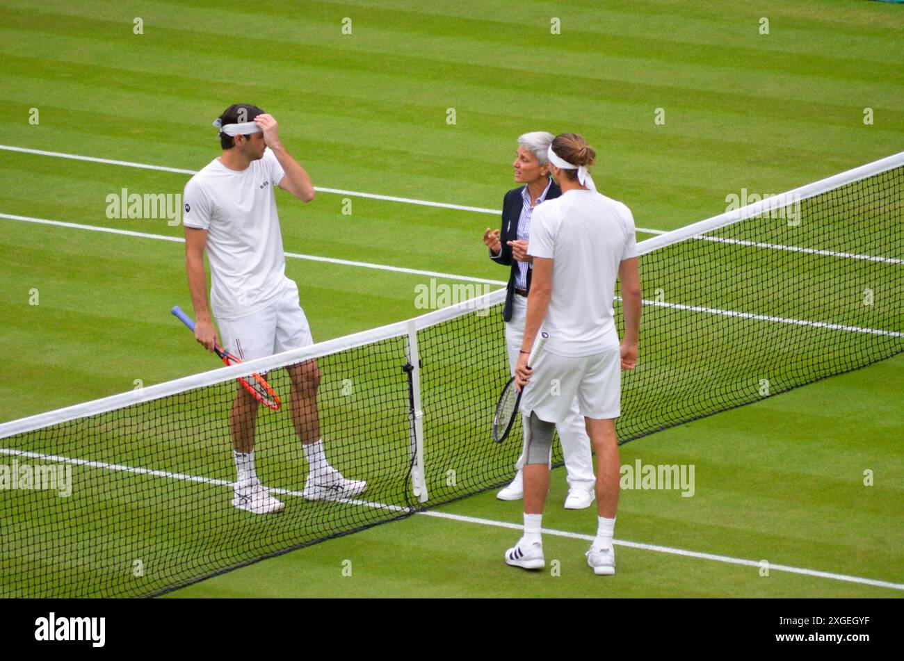 London, Großbritannien. Juli 2024. Bei den Wimbledon Championships schlug Taylor Fritz am 8. Tag den vierten Seed Alexander Zverev, während Elena Rybakina das Viertelfinale durchlief, nachdem Anna Kalinskaya sich zurückzog. Auch auf dem Mittelfeld versucht Djokovic, einen gemeinsamen Rekord des achten Wimbledon-Meistertitels zu gewinnen und ist neunmaliger Finalist bei SW19. Er hat Holger Rune in den Sets geschlagen. Quelle: Kingsley Davis/Alamy Live News Stockfoto