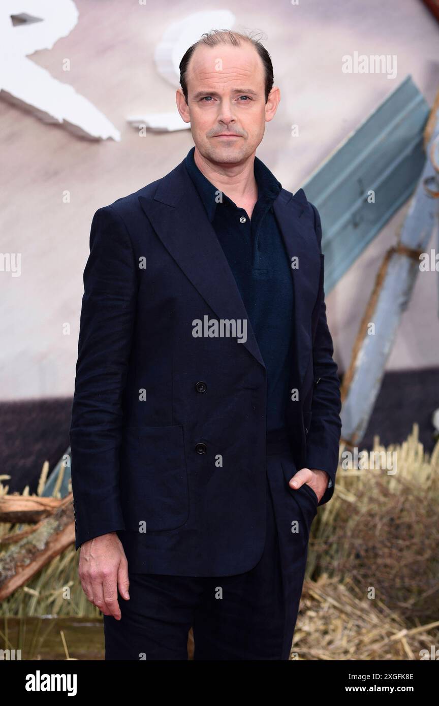 Harry Hadden-Paton bei der Premiere des Kinofilms Twisters im Cineworld Leicester Square. London, 08.07.2024 *** Harry Hadden Paton bei der Premiere des Films Twisters auf der Cineworld Leicester Square London, 08 07 2024 Foto:XS.xVasx/xFuturexImagex Twisters 4728 Stockfoto