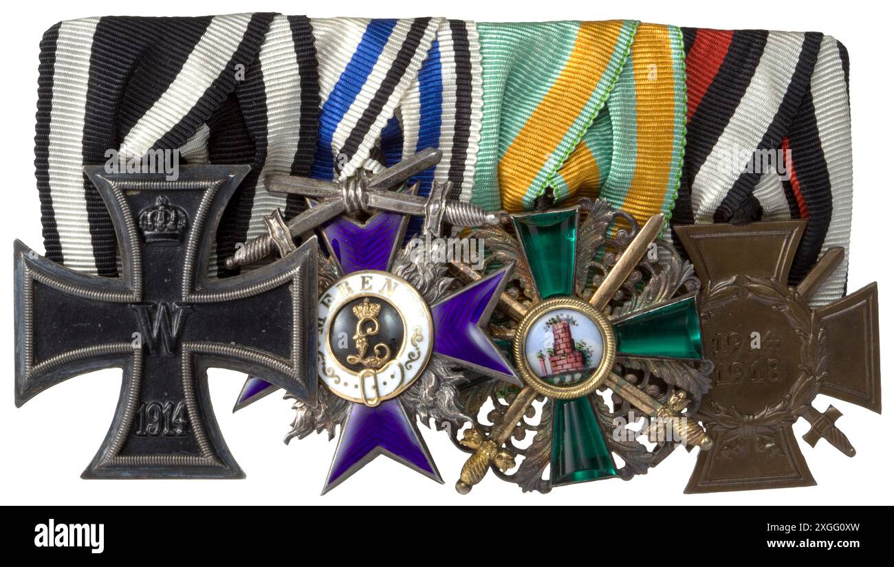Medaillen und Dekorationen, Ritterorden, Ritterkreuz, 20. Jahrhundert, EIGENTUM FREIGEGEBEN Stockfoto