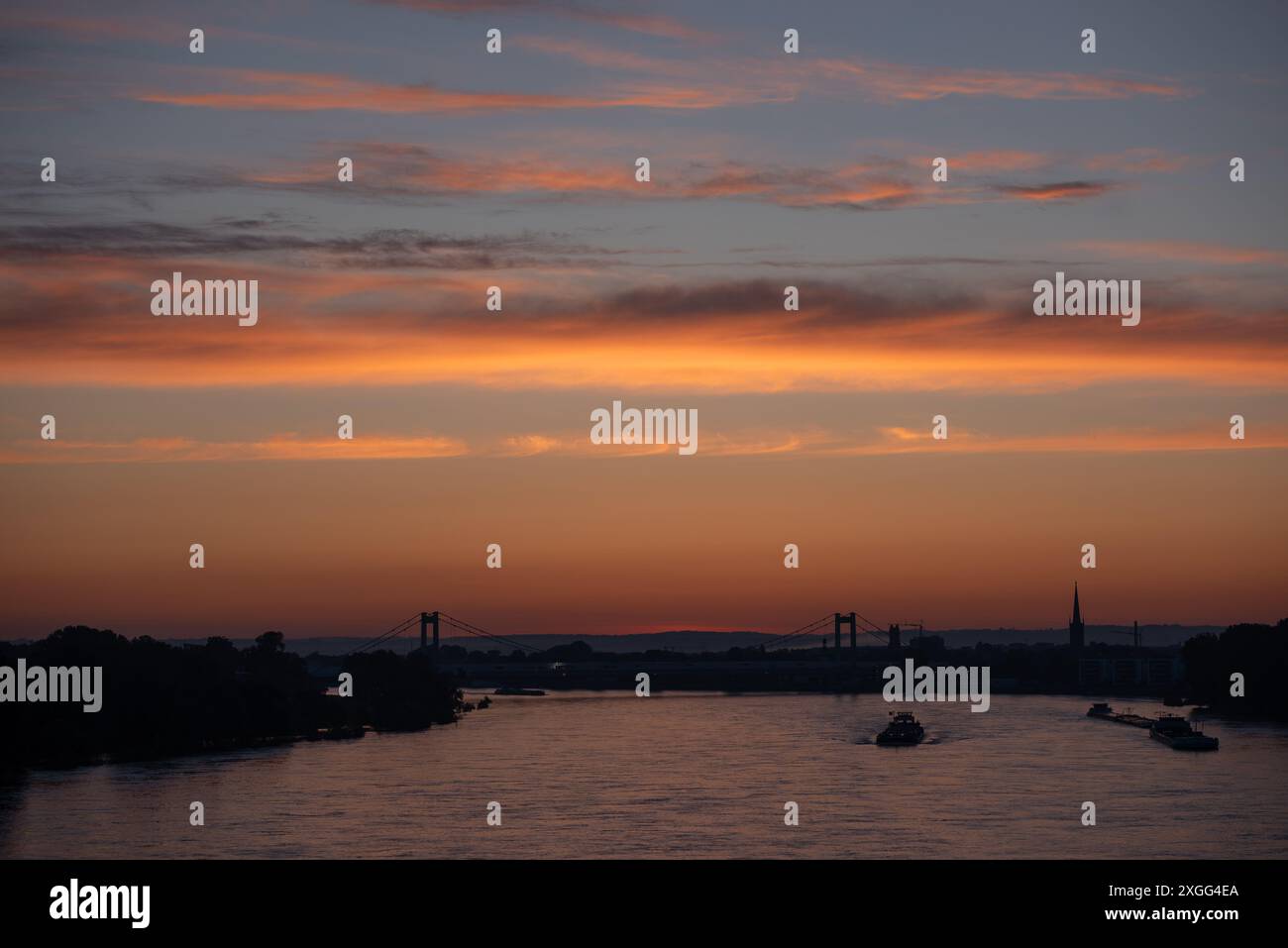 Sonnenaufgangsfotografie in Köln Stockfoto