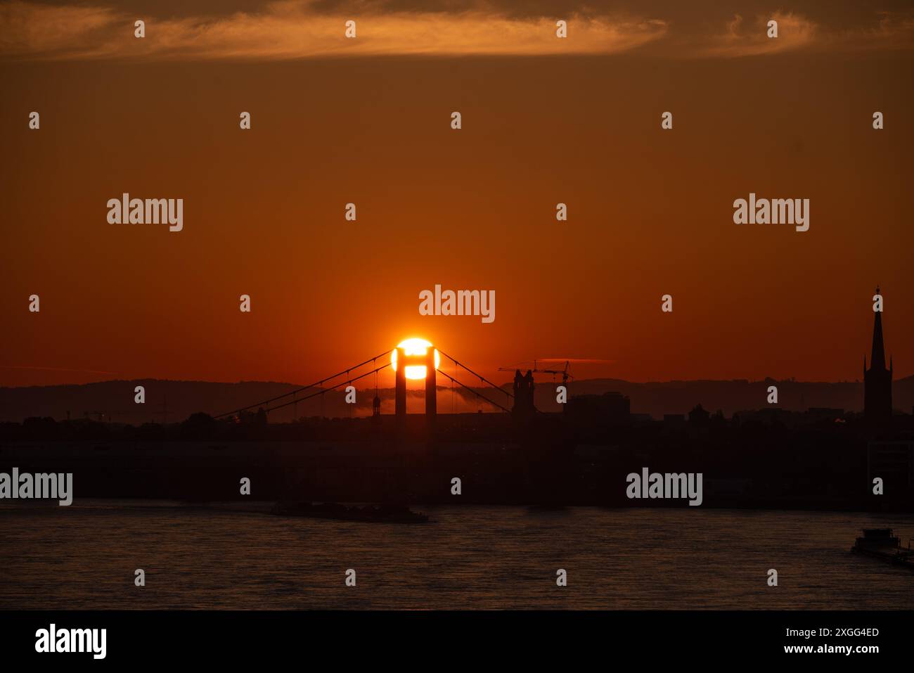 Sonnenaufgangsfotografie in Köln Stockfoto
