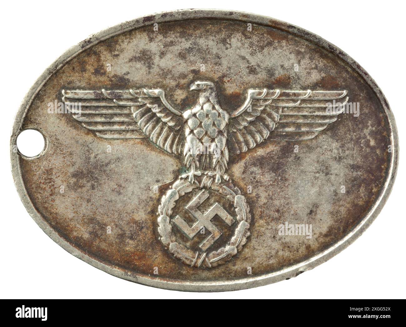 Ein GESTAPO-Dienstabzeichen '7842', Nickelsilber, Nationaladler in Relief, EIGENTUM FREIGEGEBEN Stockfoto