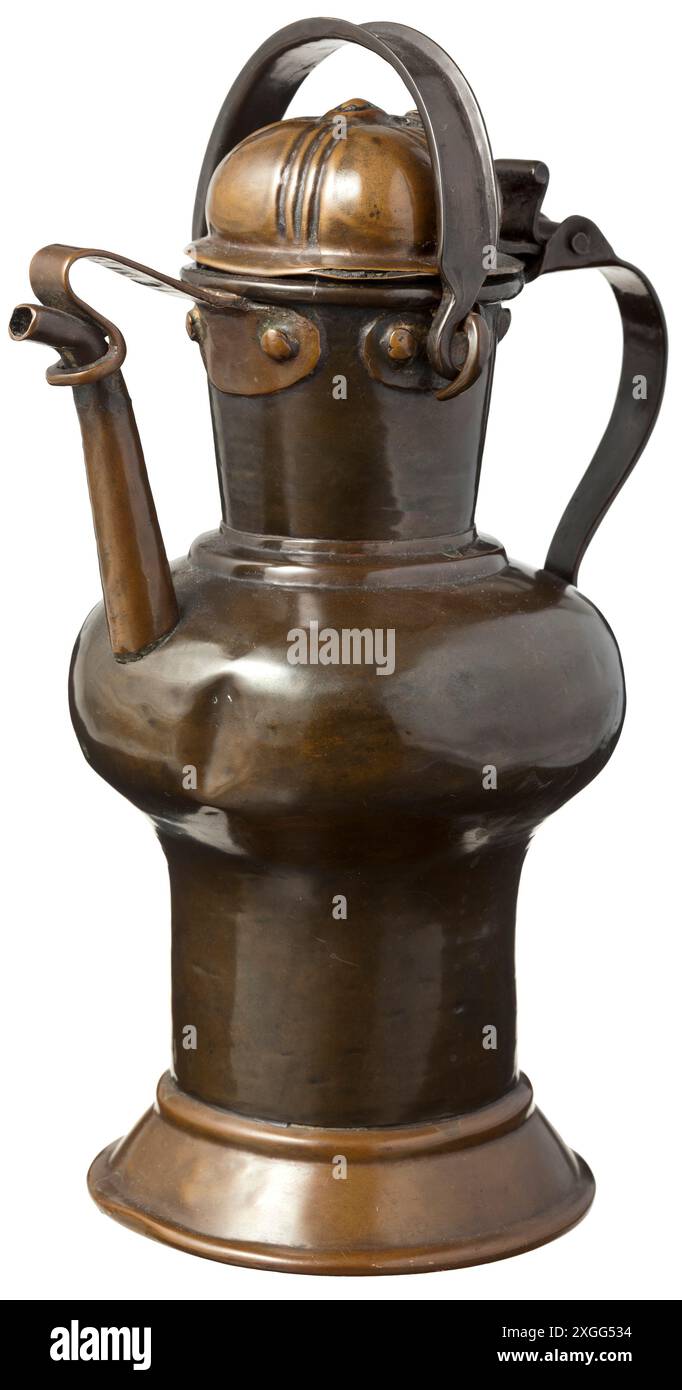 Eine norditalienische Kupferflagge oder „Stegkanne“ aus dem 17. Jahrhundert Stockfoto