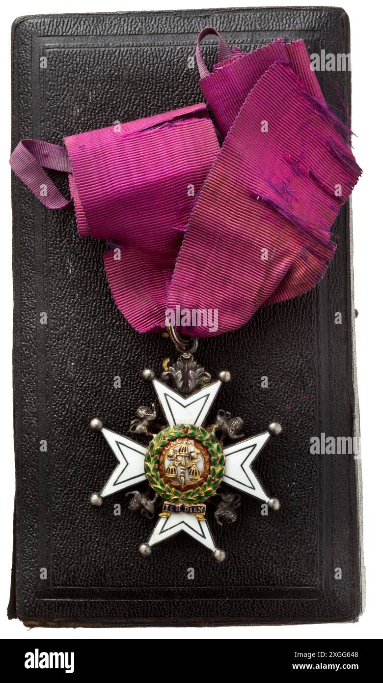 Medaillen und Dekorationen, Ritterorden, Ritterkreuz, 20. Jahrhundert, EIGENTUM FREIGEGEBEN Stockfoto