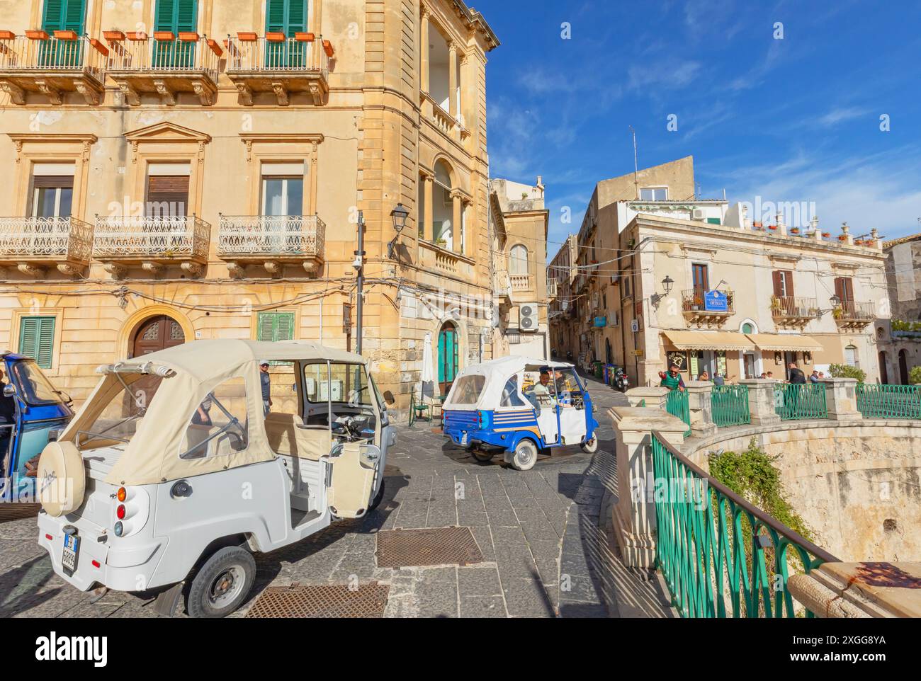 APE Cars, Ortygia, Syrakus, Sizilien, Italien, Mittelmeerraum, Europa Stockfoto