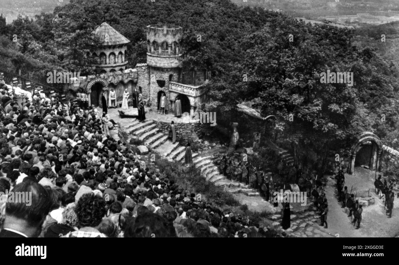 theater / Theater, Bühne / Bühnendesign, Thale Mountain Open Air Theater, Produktionsdesign, 1963, ADDITIONAL-RIGHTS-CLEARANCE-INFO-NOT-AVAILABLE Stockfoto