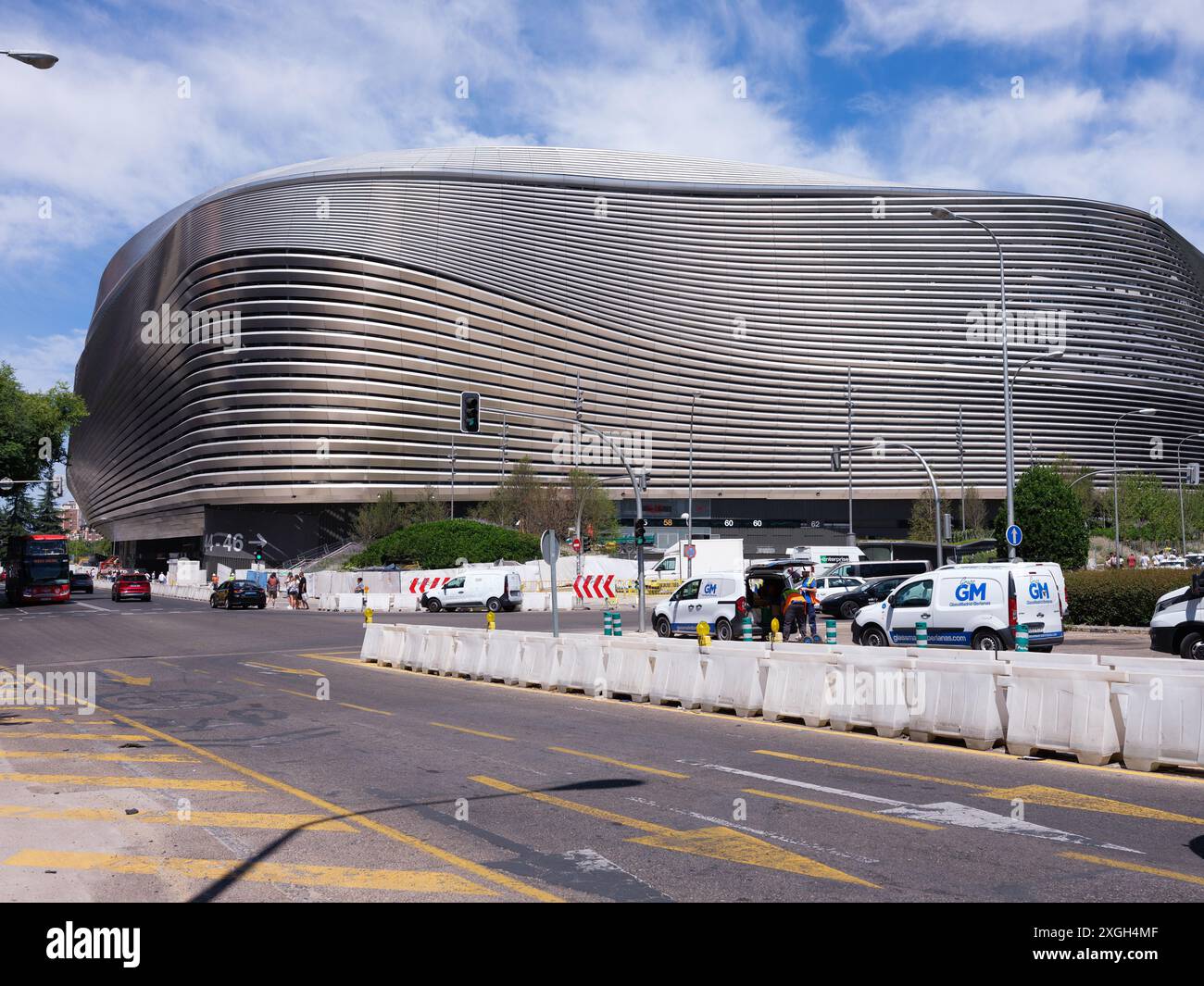 Allgemeine Ansicht des Außenbereichs des Santiago Bernabeu Stadions von Real Madrid am 9. juli 2024 in Madrid, Spanien. Stockfoto