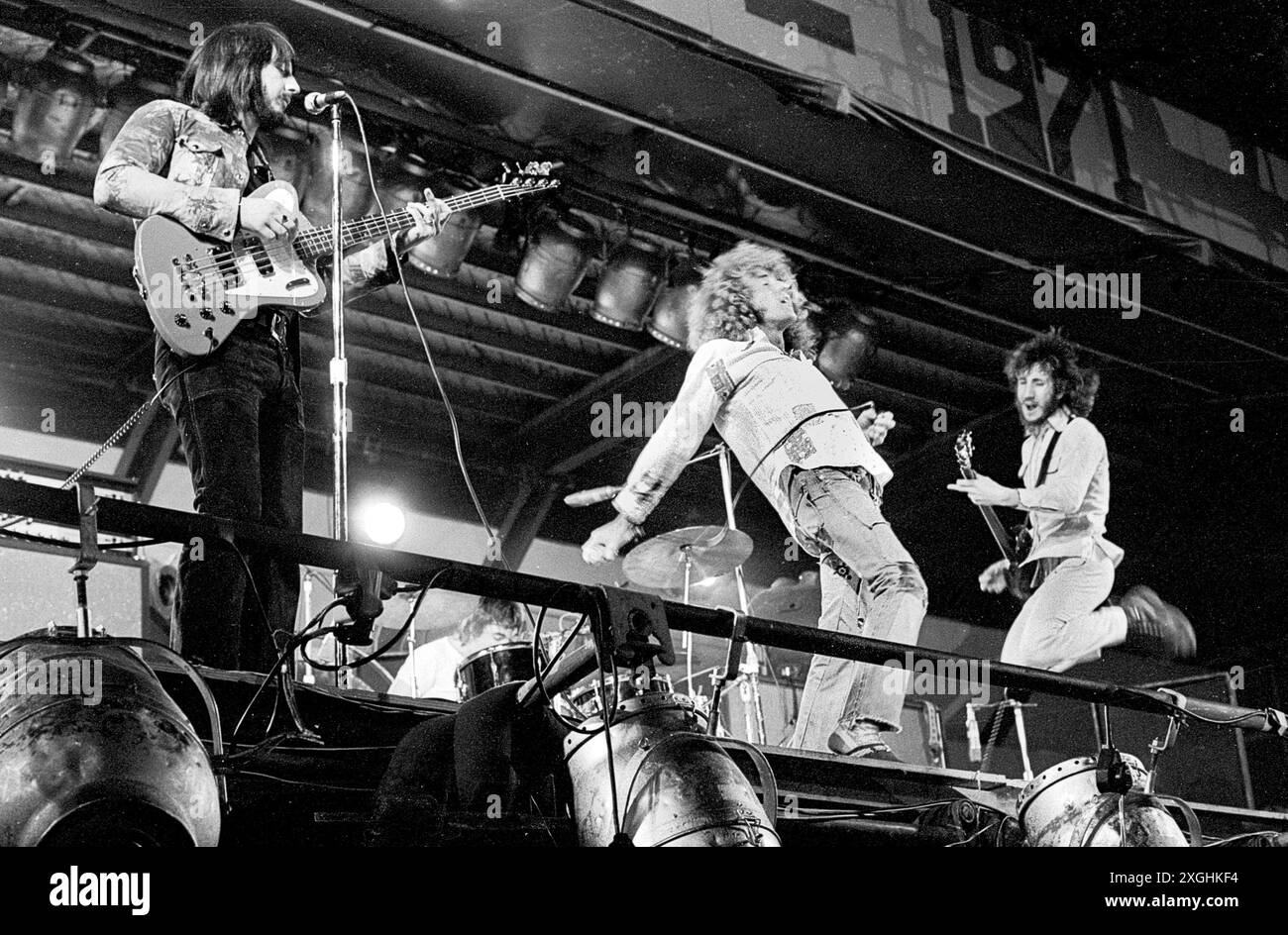 The Who treten am 18. September 1971 live auf der Bühne im Oval Cricket Ground in London auf. L-R John Entwhistle, Keith Moon, Roger Daltrey, Pete Townshend (Foto: Gijsbert Hanekroot) Stockfoto