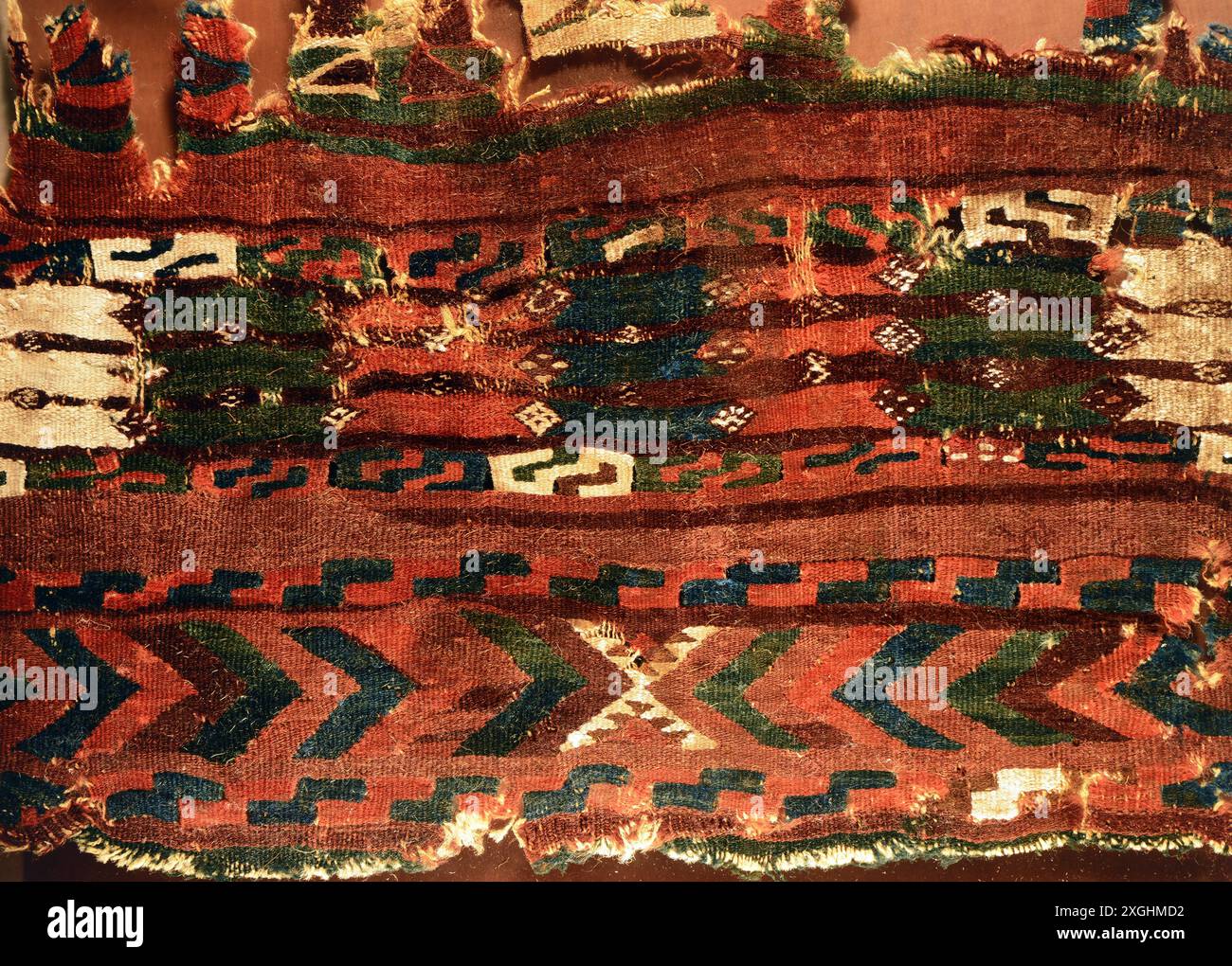 Bildende Kunst, koptische Kunst, Textilien, Detail des frühesten bekannten Kelims, 10. Jahrhundert, Lehmann Collection, URHEBERRECHT DES KÜNSTLERS MUSS NICHT GELÖSCHT WERDEN Stockfoto