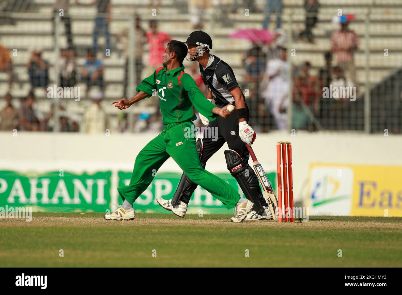 Bangladesch-New Zealand One Day Inter National (ODI): Viertes Spiel von fünf Matches im Sher-e-Bangla National Cricket Stadium in Mirpur, Dhaka, Bang Stockfoto