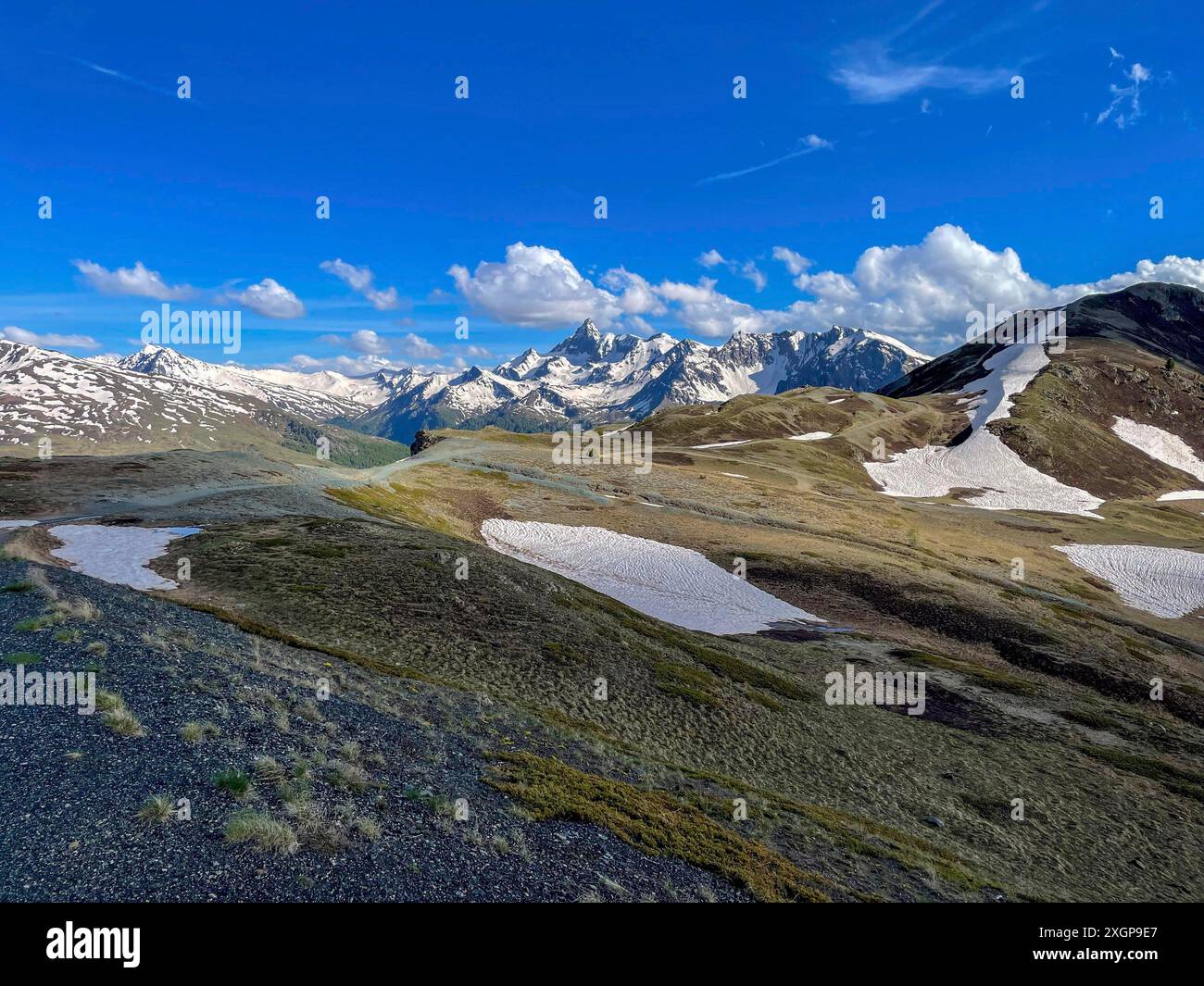 Panorama mit Pic de Rochebrune, markantem Berggipfel, italienisch-französischen Alpen, Sestriere, Piemont, Italien Stockfoto