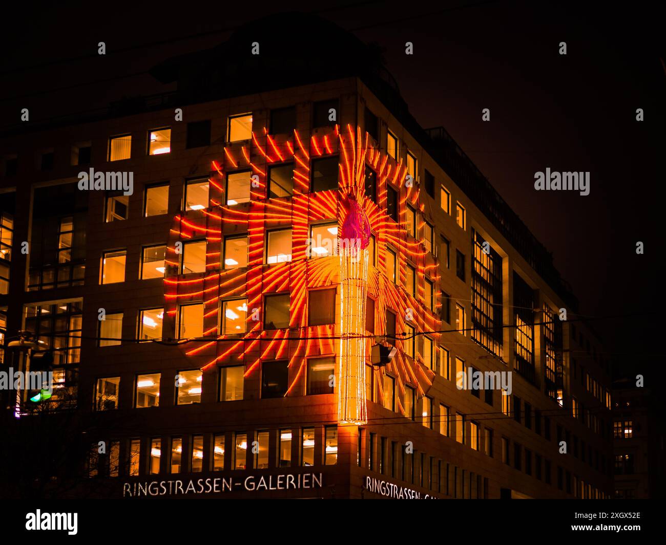 Weihnachtsbeleuchtung im Zentrum von Wien Stockfoto