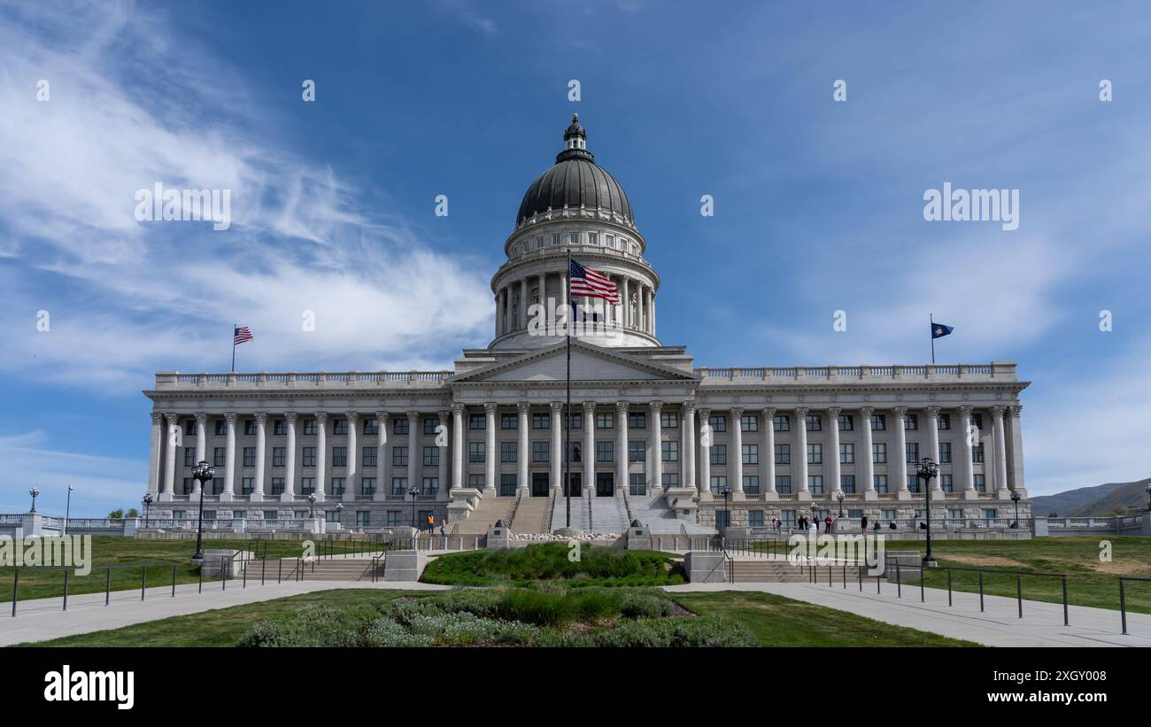 Salt Lake City, Utah, USA – 12. Mai 2023: Das State Capitol von Utah auf dem Capitol Hill in Salt Lake City, USA. Stockfoto