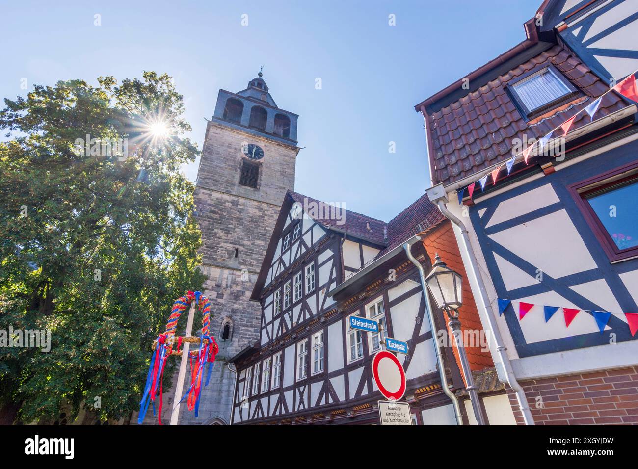 Altstadt, Fachwerkhäuser, Kirche St. Crucis in Allendorf Bad Sooden-Allendorf Nordhessen Hessen, Hessen Deutschland Stockfoto