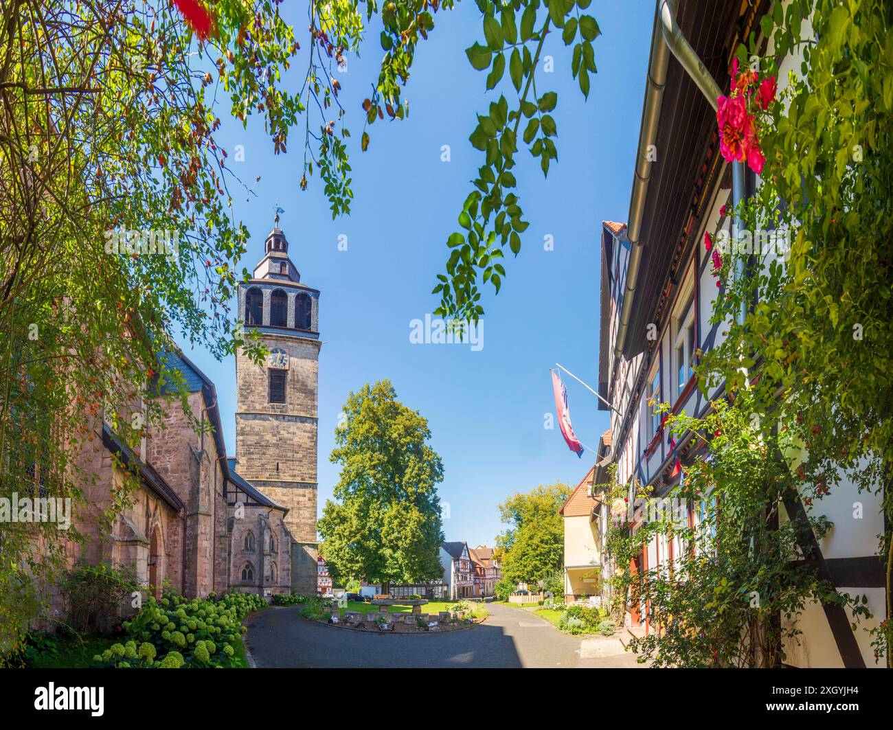 Altstadt, Fachwerkhäuser, Kirche St. Crucis in Allendorf Bad Sooden-Allendorf Nordhessen Hessen, Hessen Deutschland Stockfoto