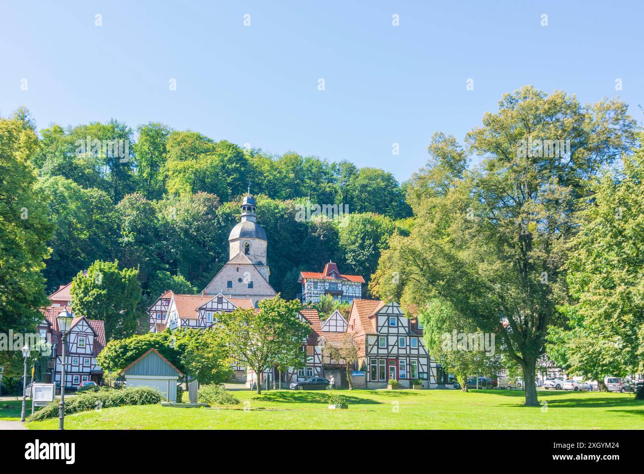 Kirche St.-Marien-Kirche, Park Kurpark in Bad Sooden Bad Sooden-Allendorf Nordhessen Hessen, Hessen Deutschland Stockfoto