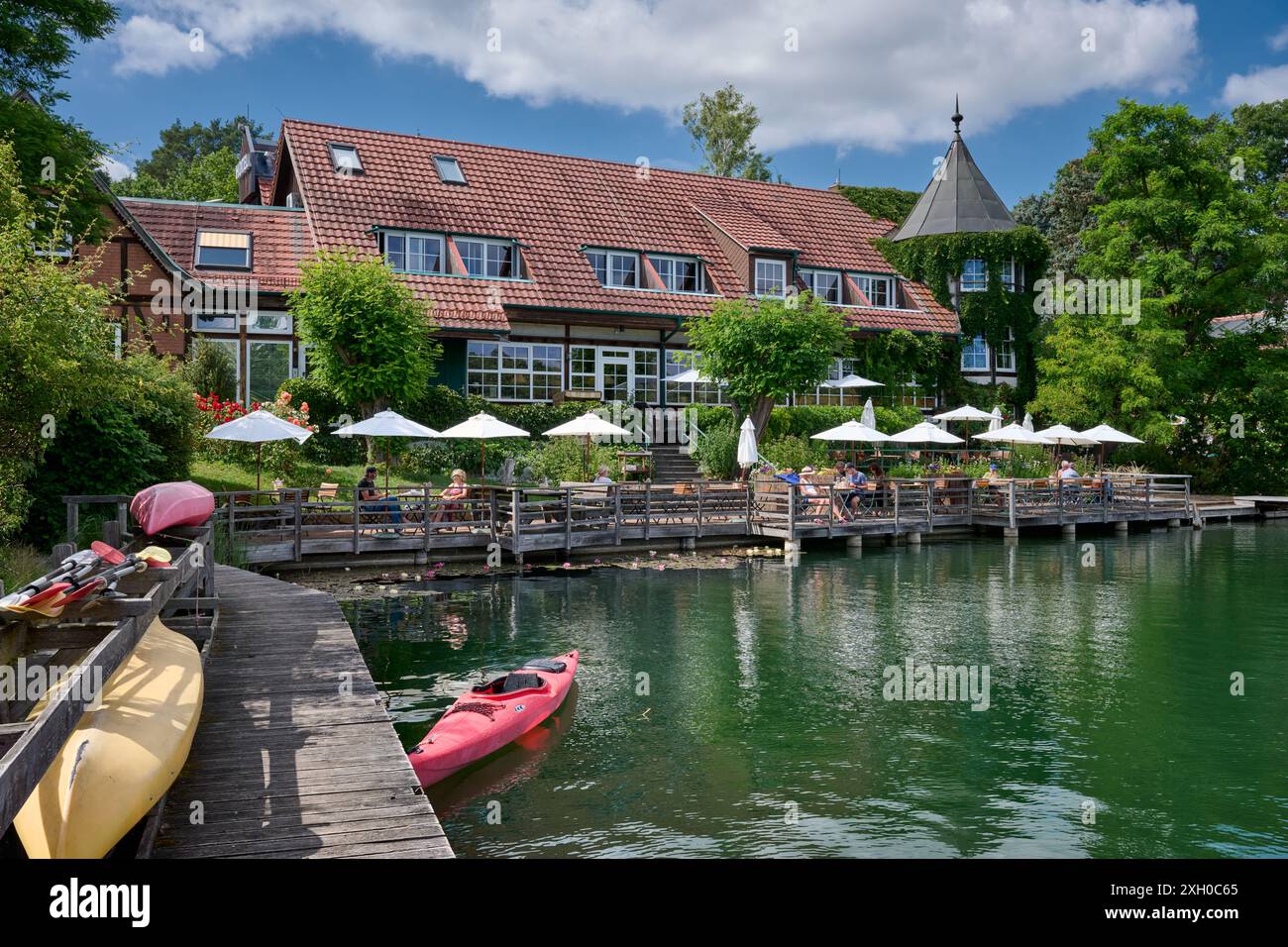 Hotel und Restaurant altes Zollhaus Feldberger Seenplatte, Feldberg, Mecklenburg-Vorpommern, Deutschland, Europa Stockfoto