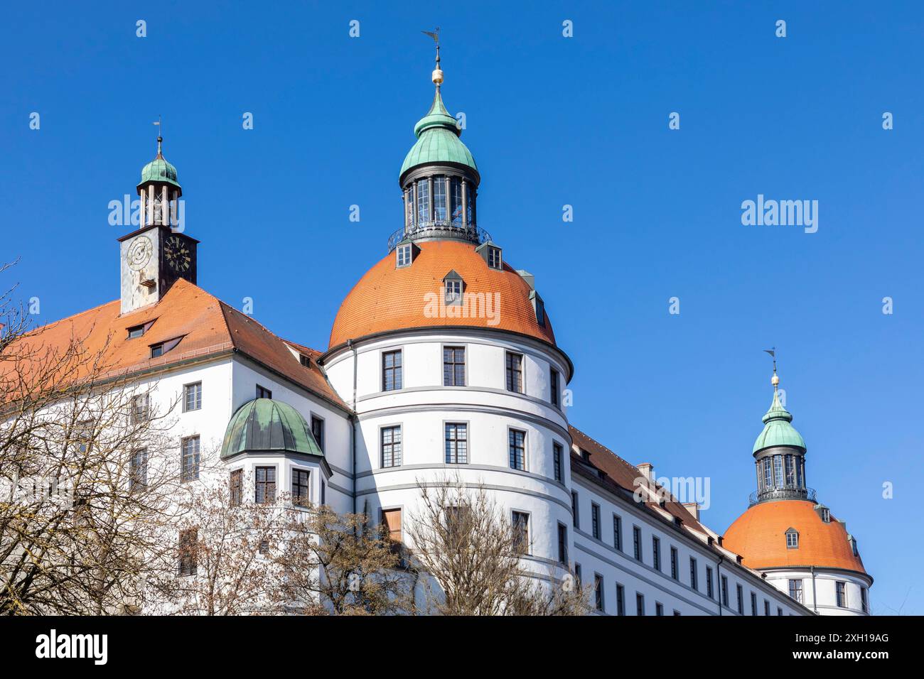 Turm und Fassade des Schlosses Neuburg an der Donau Stockfoto