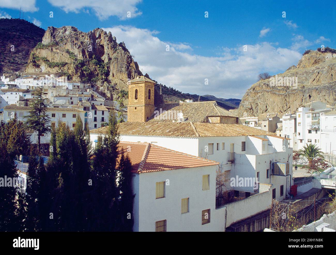 Übersicht. Cambil, Provinz Jaen, Andalusien, Spanien. Stockfoto