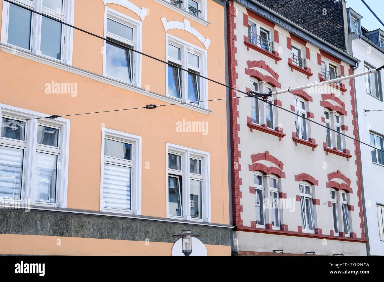 Düsseldorf 11.07.2024 Wohnungen Wohnungsnot Mietswohnung Mieten Mietpreis sozialer Wohnungsbau Immobilien Wohnraummangel Wohnung Baustelle Neubau Mehrfamilienhaus Mietshaus Miete Mietspiegel Mietpreisspiegel Immobilie Wohnungsmangel Baustau Wohnimmobilie Wohnungsimmobilien Mietpreise Altbau Leerstand Baumaterial Baustoffe Ballungsgebiet bezahlbarer Wohnraum CO2-Preis CO2 Bundes-Klimaschutzgesetz Heizen Heizung Klimapaket Mieter Vermieter Mietpreisbremse Klimasteuer Energiewende Büro Büros Homeoffice Home-Office Konjunkturpaket Grundsteuerreform Grundsteuererklärung Wohngeld Wohnungsgeld Wohnun Stockfoto