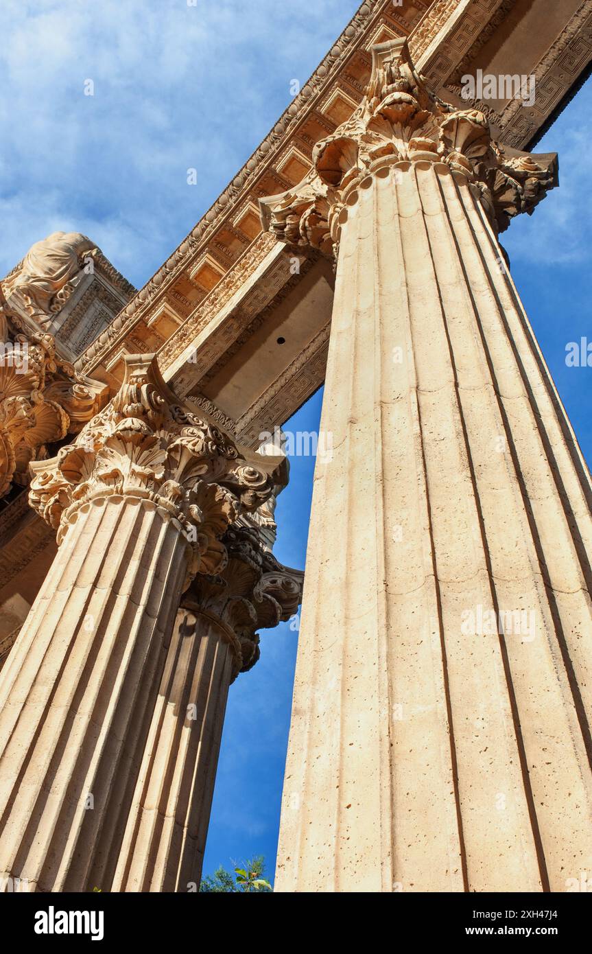 Der Palace of Fine Arts ist ein monumentales Gebäude im Marina District von San Francisco, Kalifornien, das ursprünglich für den Panama-Pa 1915 erbaut wurde Stockfoto