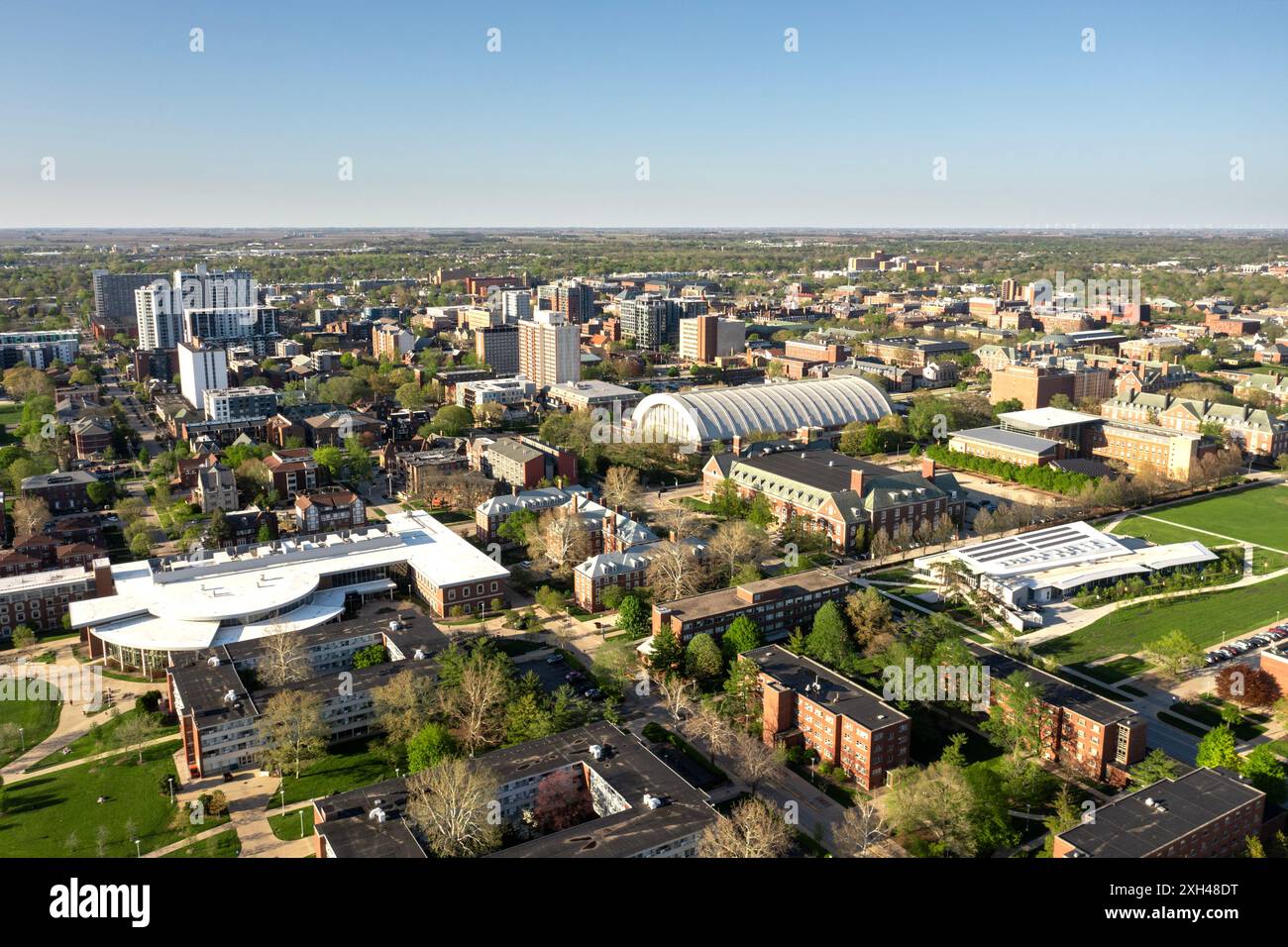 Luftaufnahme der University of Illinois auf dem Urbana-Champaign Campus Stockfoto