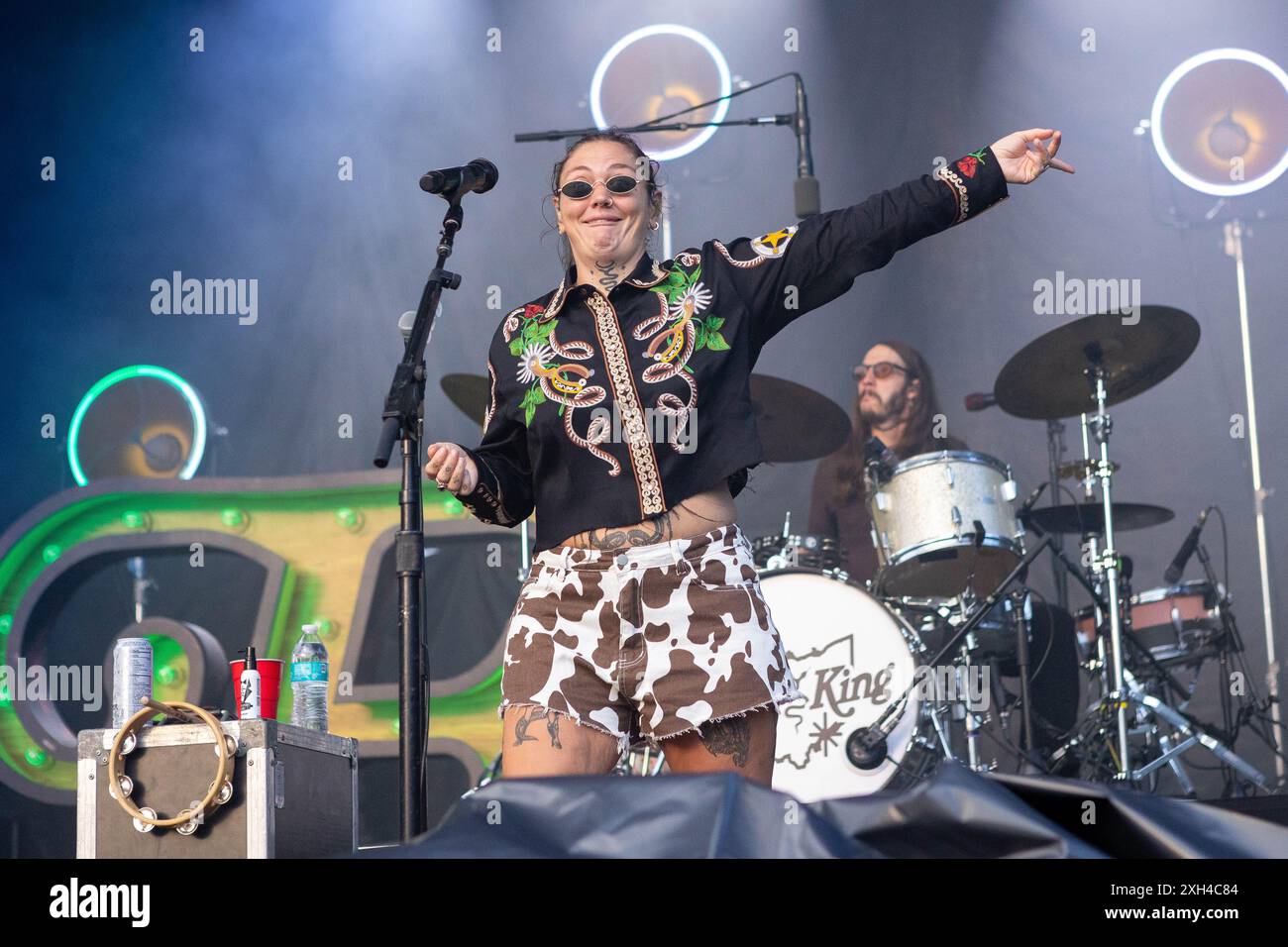 11. Juli 2024, Indianapolis, Indiana, USA: Elle King tritt am 11. Juli 2024 live im Rock the Ruins in Indianapolis auf. (Kreditbild: © Lora Olive/ZUMA Press Wire) NUR REDAKTIONELLE VERWENDUNG! Nicht für kommerzielle ZWECKE! Stockfoto