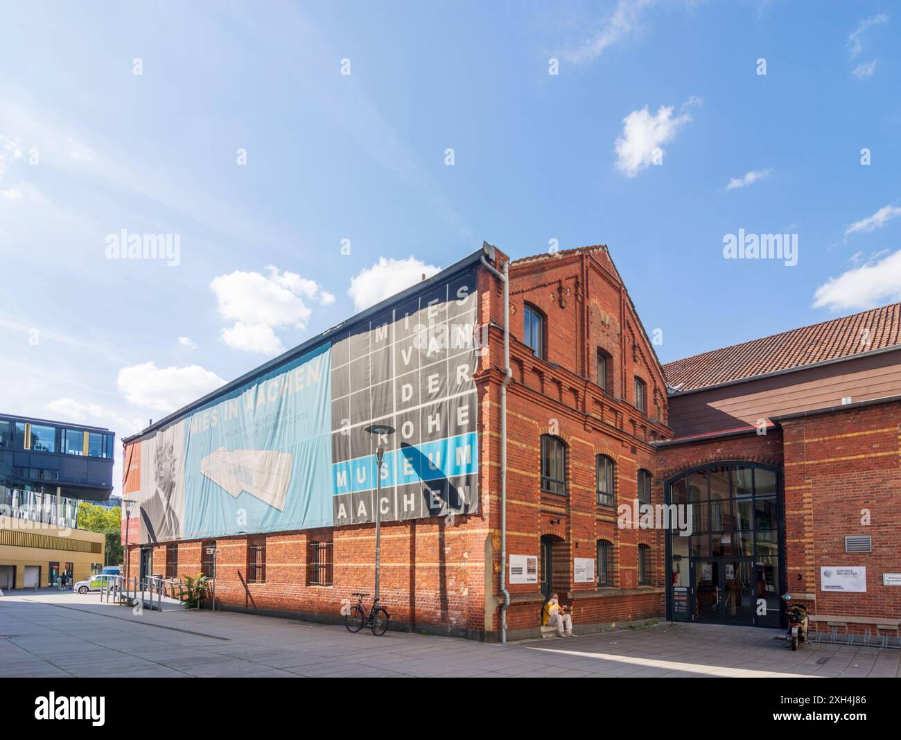 Aachen: Mies van der Rohe - Haus Aachen - Museum in , Nordrhein-Westfalen, Nordrhein-Westfalen, Deutschland Stockfoto