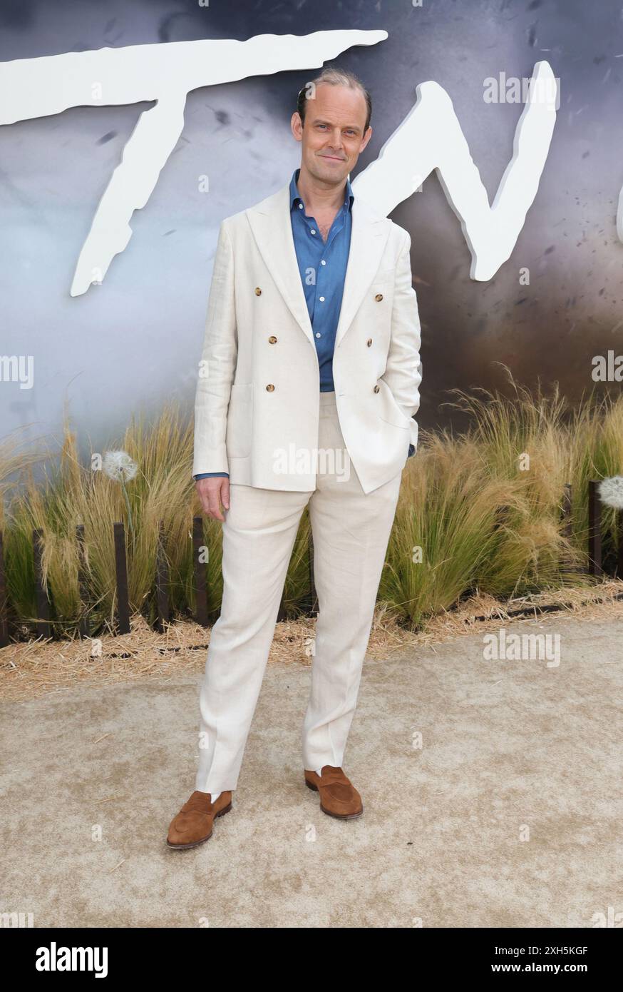 Los Angeles, ca. 11. Juli 2024. Harry Hadden-Paton bei der Premiere von Universal Pictures’ Twisters am 11. Juli 2024 im Regency Village Theatre in Los Angeles, Kalifornien. Quelle: Faye Sadou/Media Punch/Alamy Live News Stockfoto