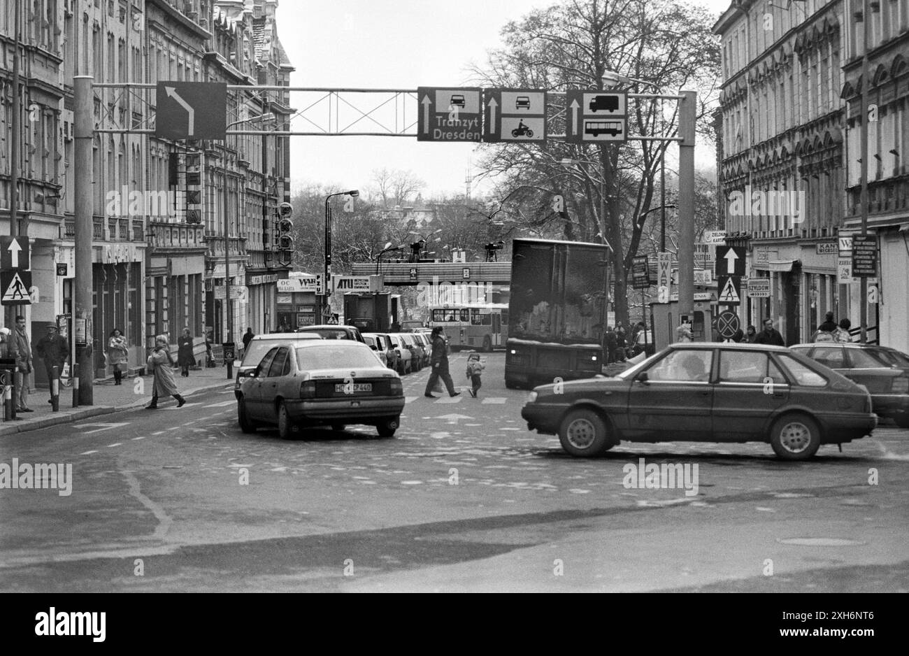 Polen, Gorzelec, 17.11.1993 Archiv: 28. 18. 44 Foto: Grenzübergang in Gorzelec (Polen) [automatisierte Übersetzung] Stockfoto