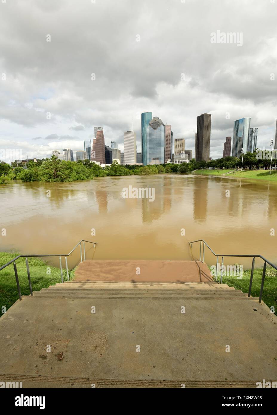 Buffalo Bayou Park, Houston überschwemmt nach Hurrikan Beryl Stockfoto