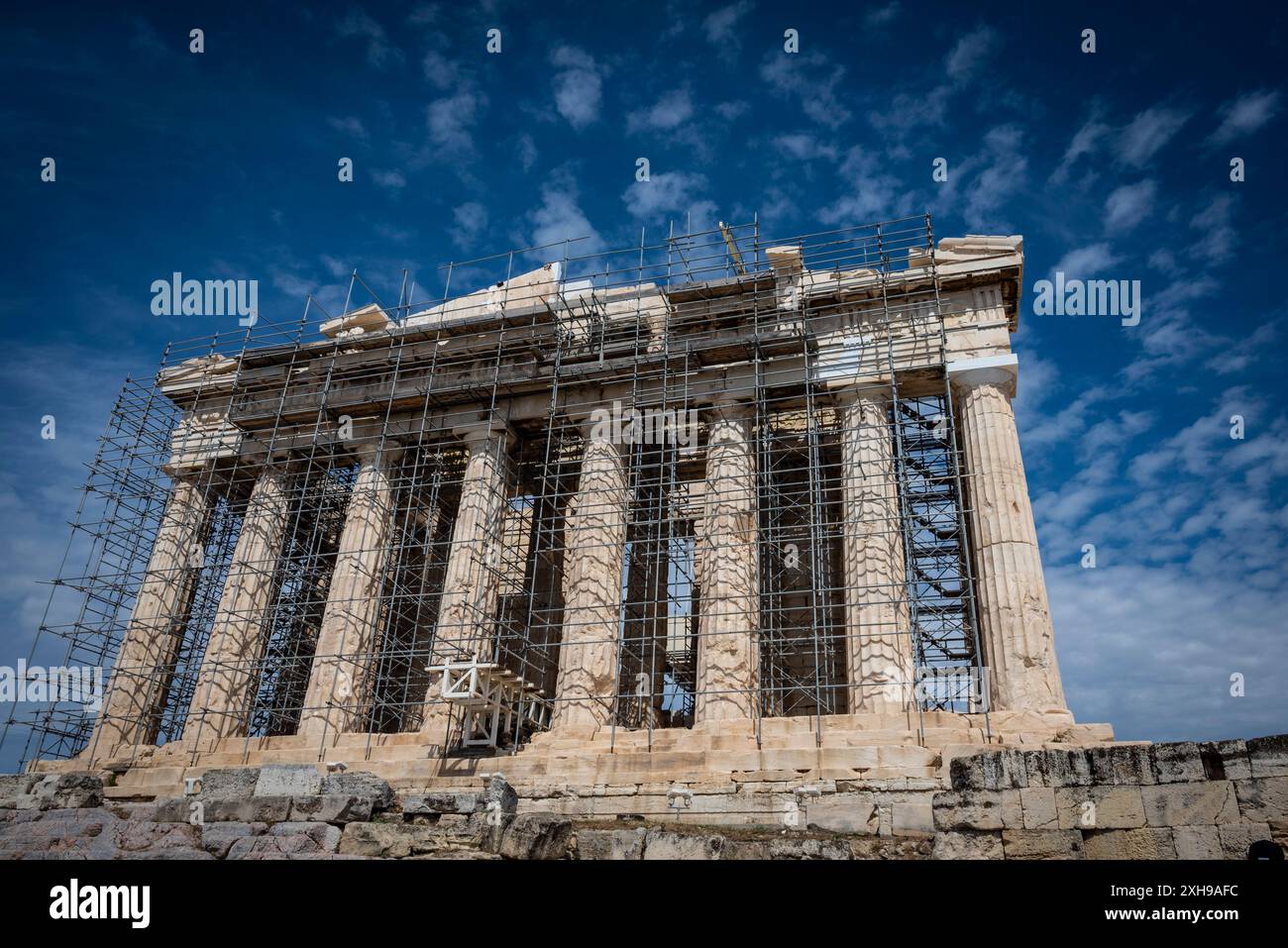 Parthenon, ein ehemaliger Tempel der Göttin Athena, galt als dauerhaftes Symbol des antiken Griechenlands, der Demokratie und der westlichen Zivilisation, ACR Stockfoto