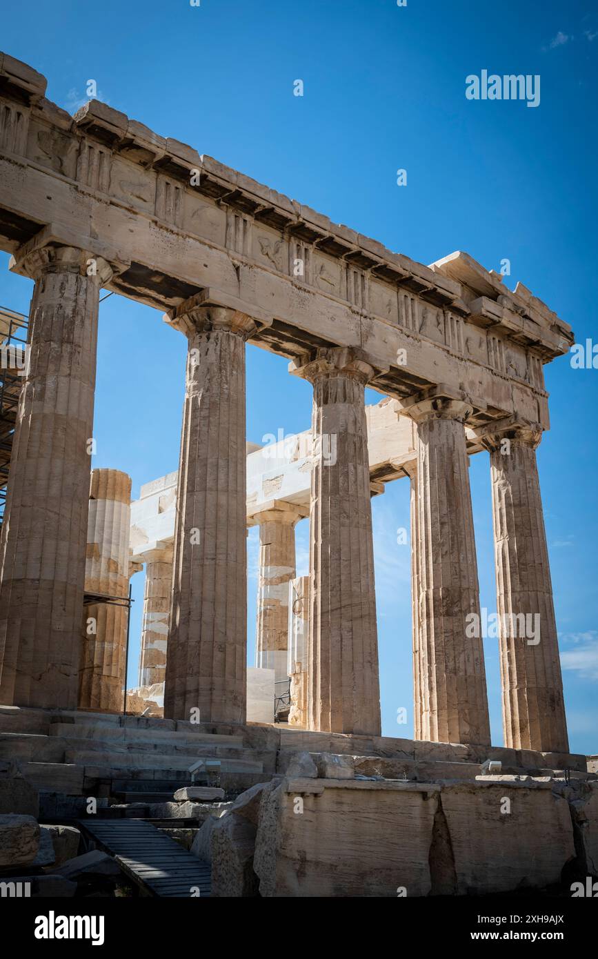 Parthenon, ein ehemaliger Tempel der Göttin Athena, galt als dauerhaftes Symbol des antiken Griechenlands, der Demokratie und der westlichen Zivilisation, ACR Stockfoto