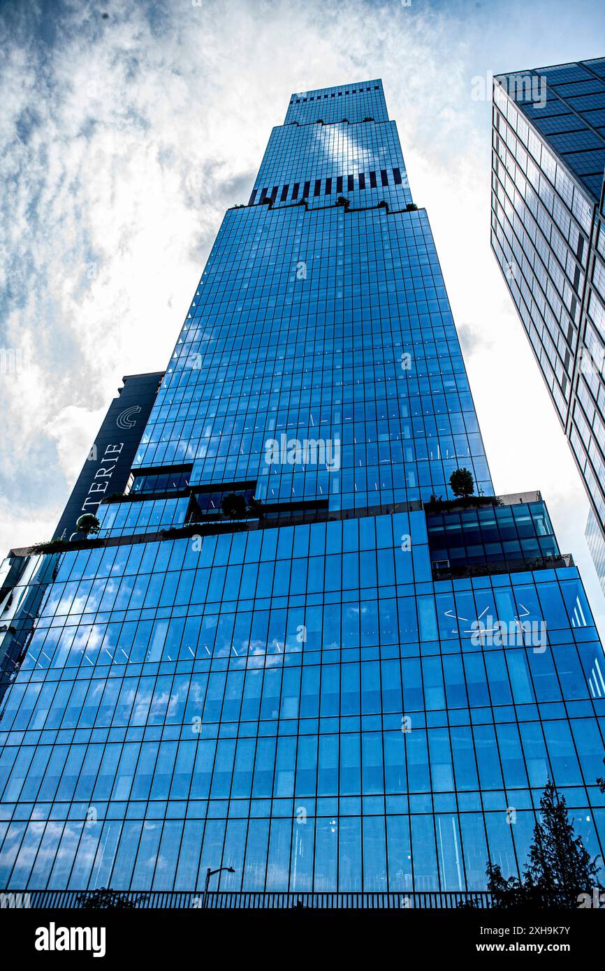 The Spiral, 66 Hudson Boulevard, Low-angle View, Hudson Yards, New York City, New York, USA Stockfoto