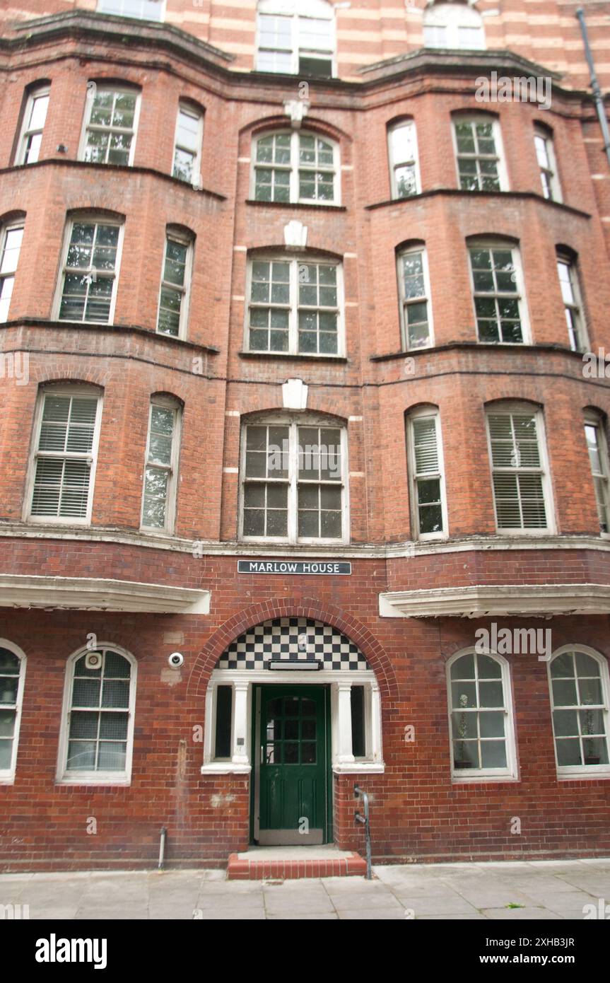 Marlow House, First Social Housing in London, Boundary Estate, Arnold Circus, Shoreditch, London, UK. Einer der ersten stadtregionen Londons, der Arc Stockfoto