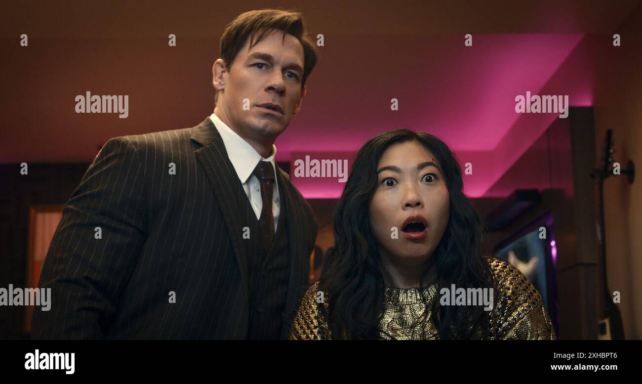 Jackpot! Awkwafina Und John Cena Stockfoto
