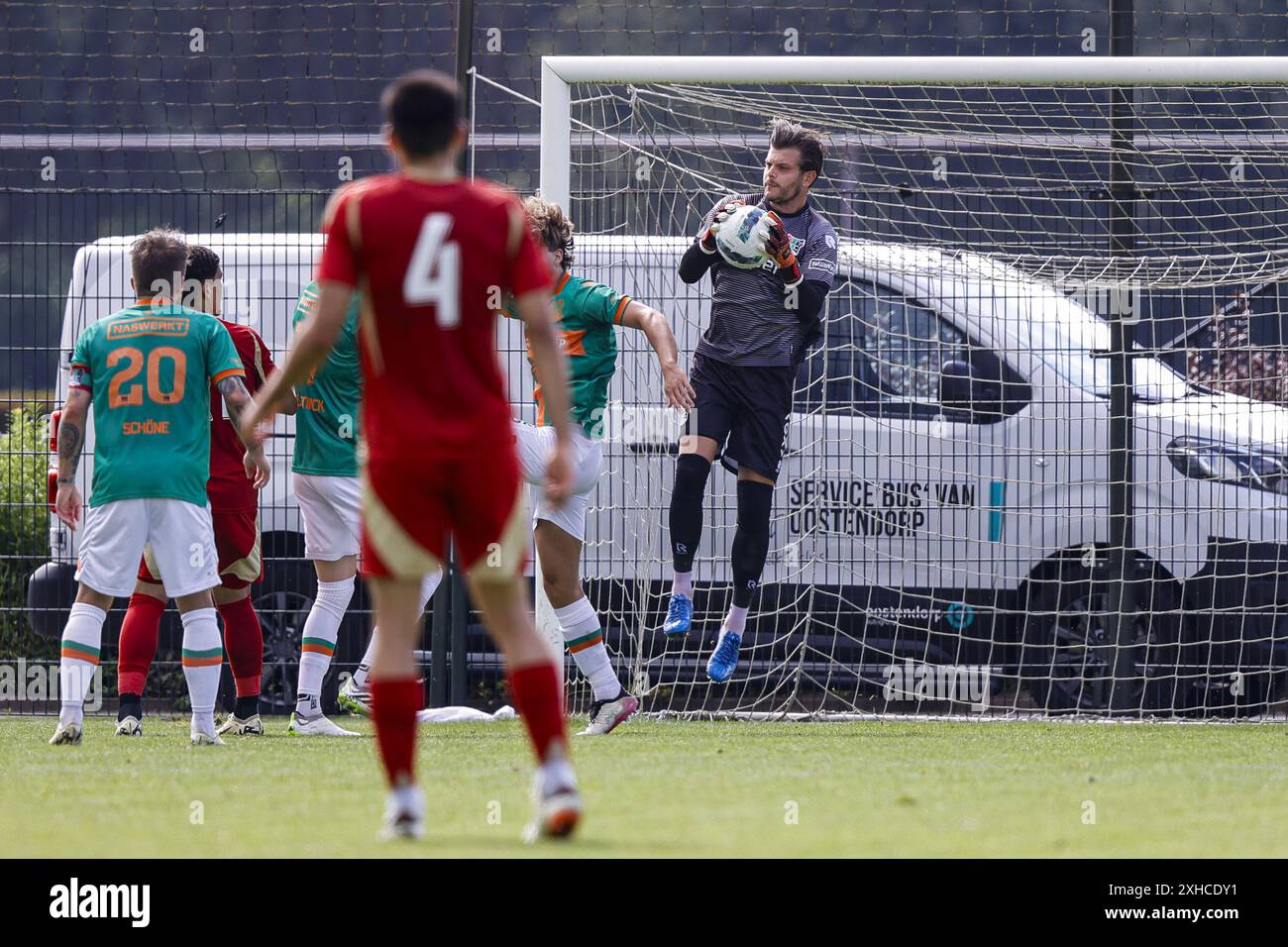 13.07.2024, Fußball, niederländische eredivisie, Saison 2024 / 2025, während des Freundschaftsspiels NEC - Standard Lüttich. NEC Torhüter Stijn van Gassel Credit: Pro Shots/Alamy Live News Stockfoto