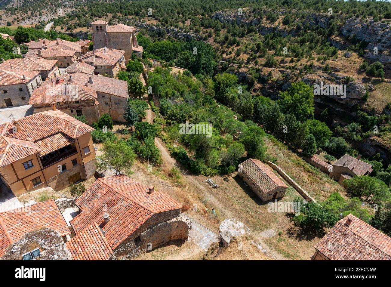 Mittelalterliches Dorf von Calatanazor in Soria, Castilla y Leon, Spanien. Hochwertige Fotos Stockfoto