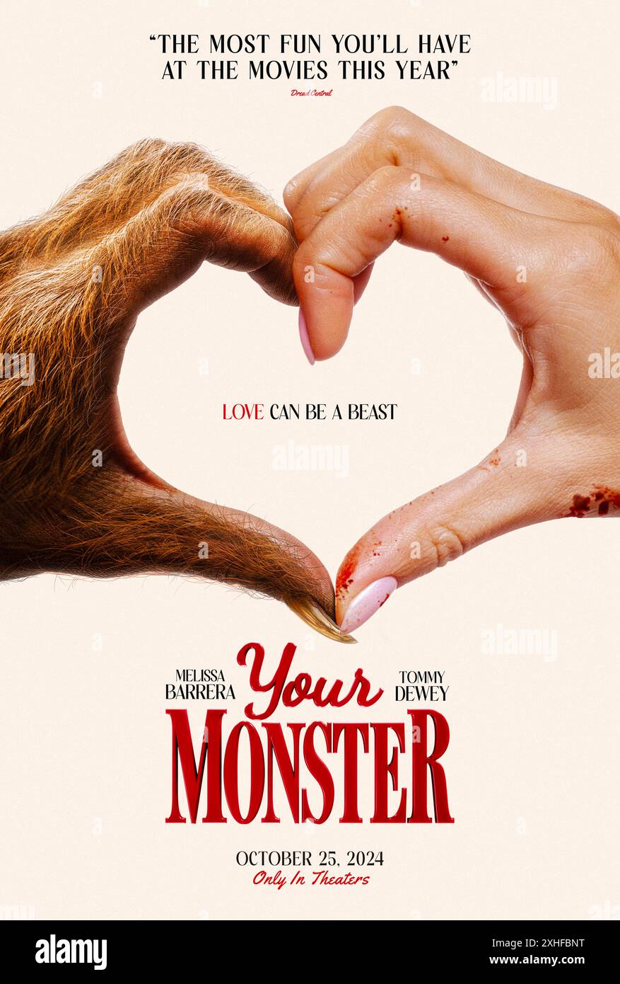 Your Monster (2024) von Caroline Lindy mit Melissa Barrera, Meghann Fahy und Tommy Dewey. Nachdem ihr Leben zerfällt, findet die leise sprechende Schauspielerin Laura Franco ihre Stimme wieder, als sie ein furchterregendes, aber seltsam charmantes Monster trifft, das in ihrem Schrank lebt. Poster FÜR US-Teaser ***NUR FÜR REDAKTIONELLE ZWECKE***. Kredit: BFA / Vertical Entertainment Stockfoto