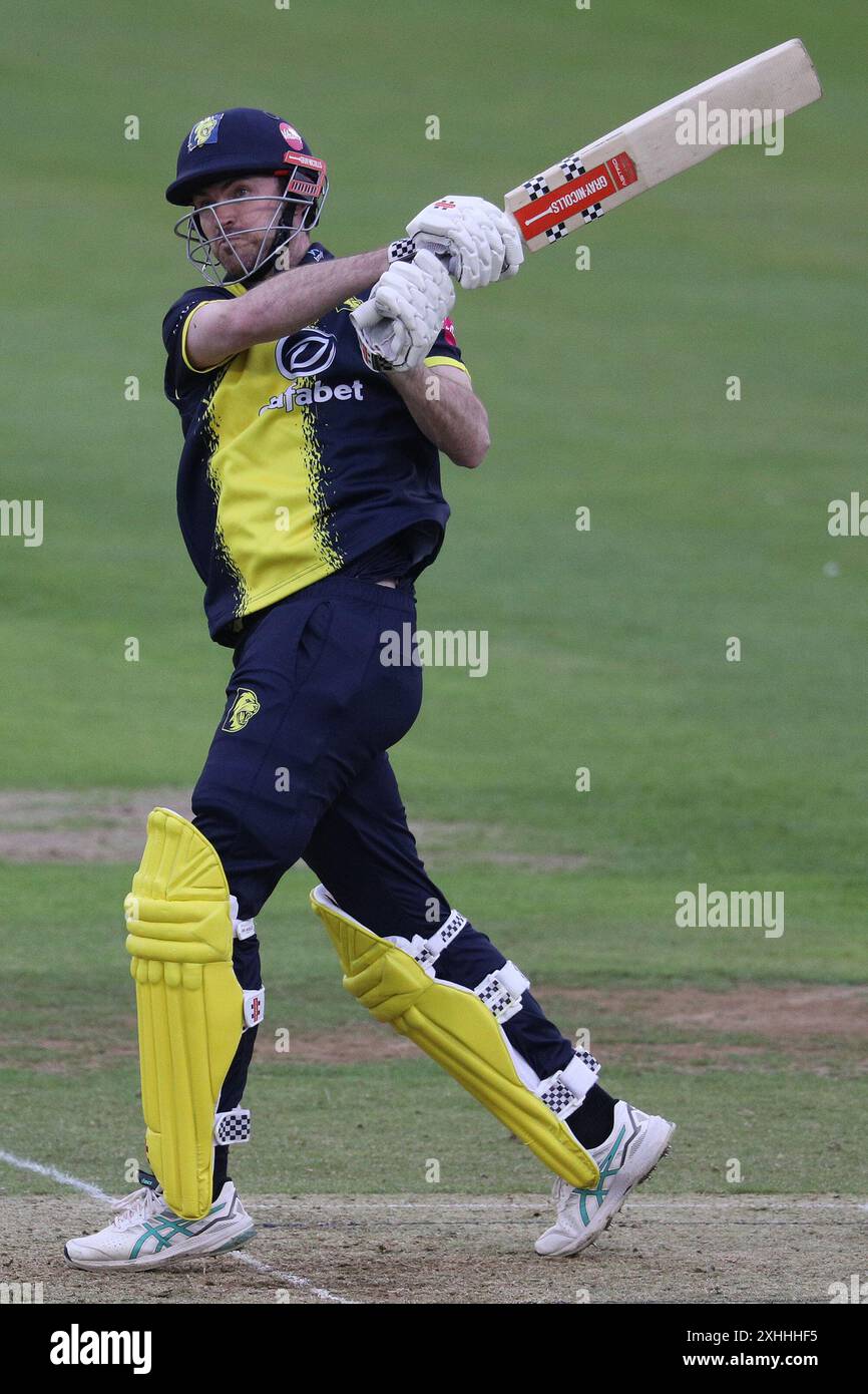 Ashton Turner von Durham im Batting-Action während des Vitality T20 Blast-Spiels zwischen Durham County Cricket Club und Northamptonshire Steelbacks im Seat Unique Riverside, Chester le Street am Sonntag, den 14. Juli 2024. (Foto: Robert Smith | MI News) Credit: MI News & Sport /Alamy Live News Stockfoto