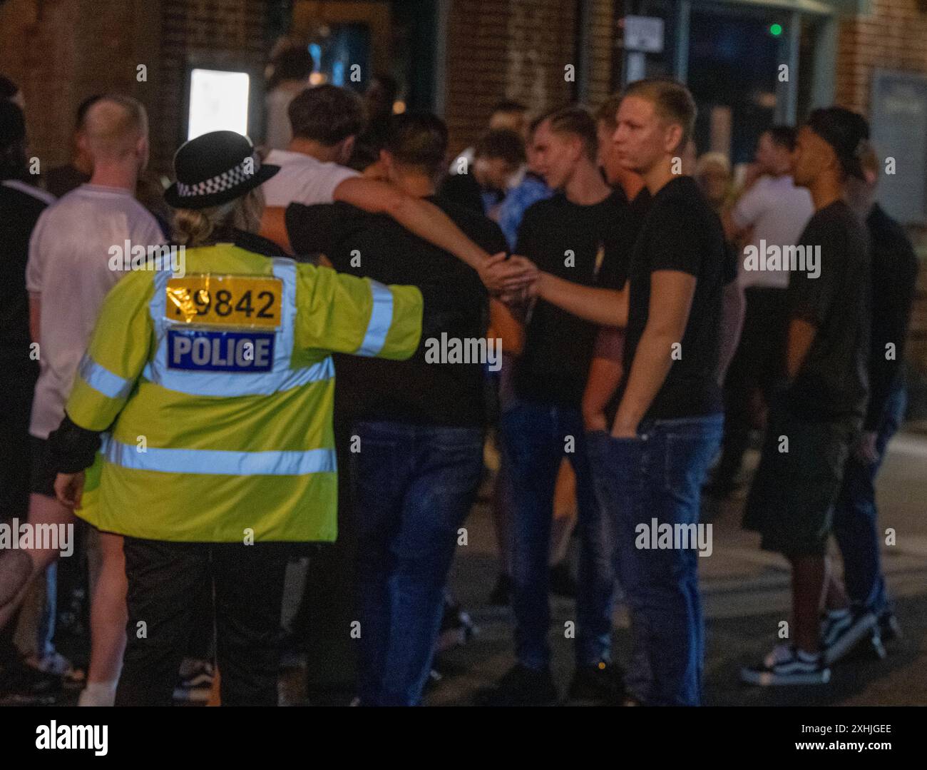 Brentwood Essex 14. Juli 2024 entwürdigte die Fans in Brentwood, Essex beim Euro-Cup-Finale zwischen England und Spanien Credit: Ian Davidson/Alamy Live News Stockfoto